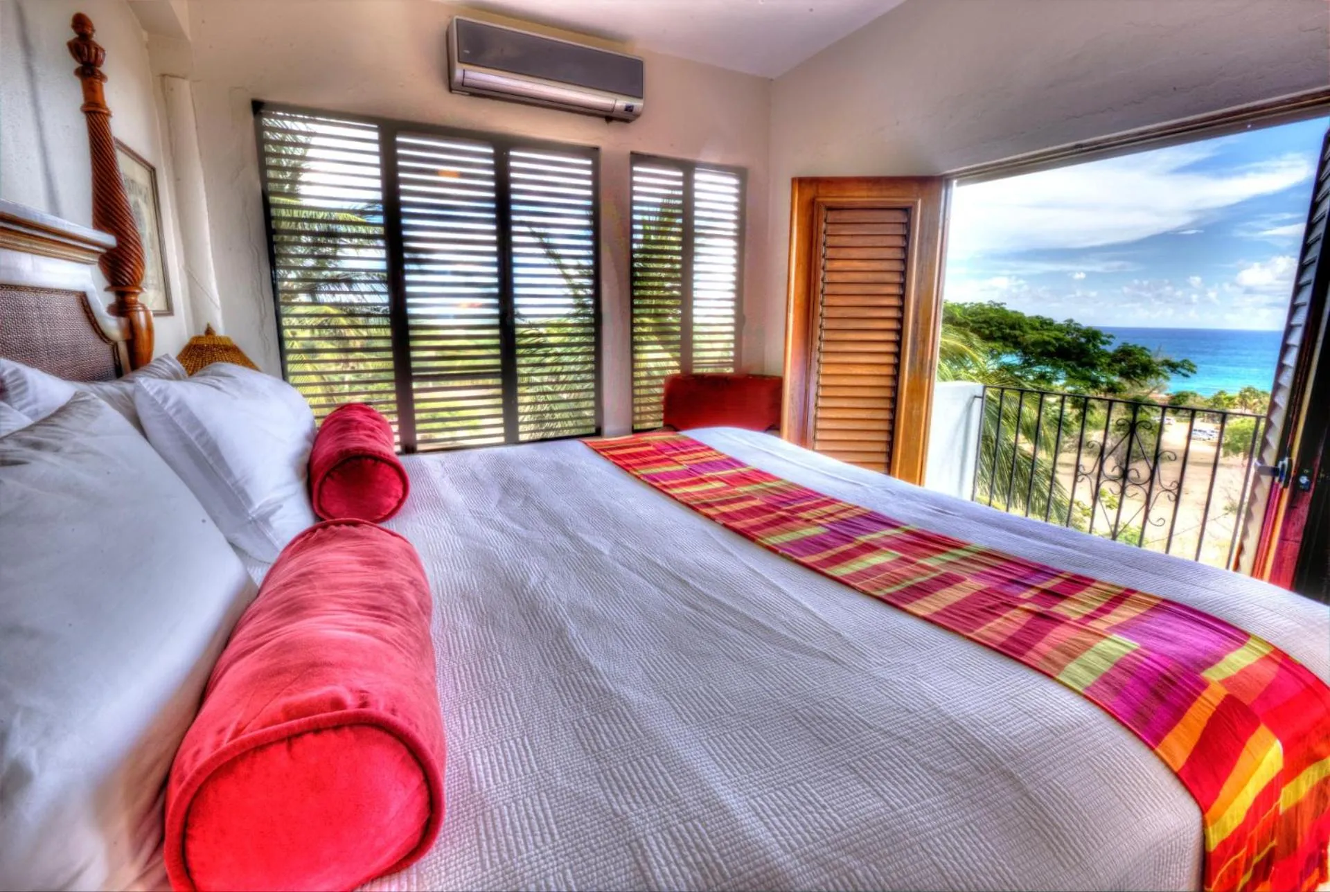 Bed in Hacienda Tamarindo