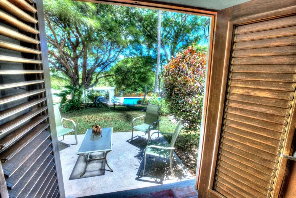 Garden view in Hacienda Tamarindo