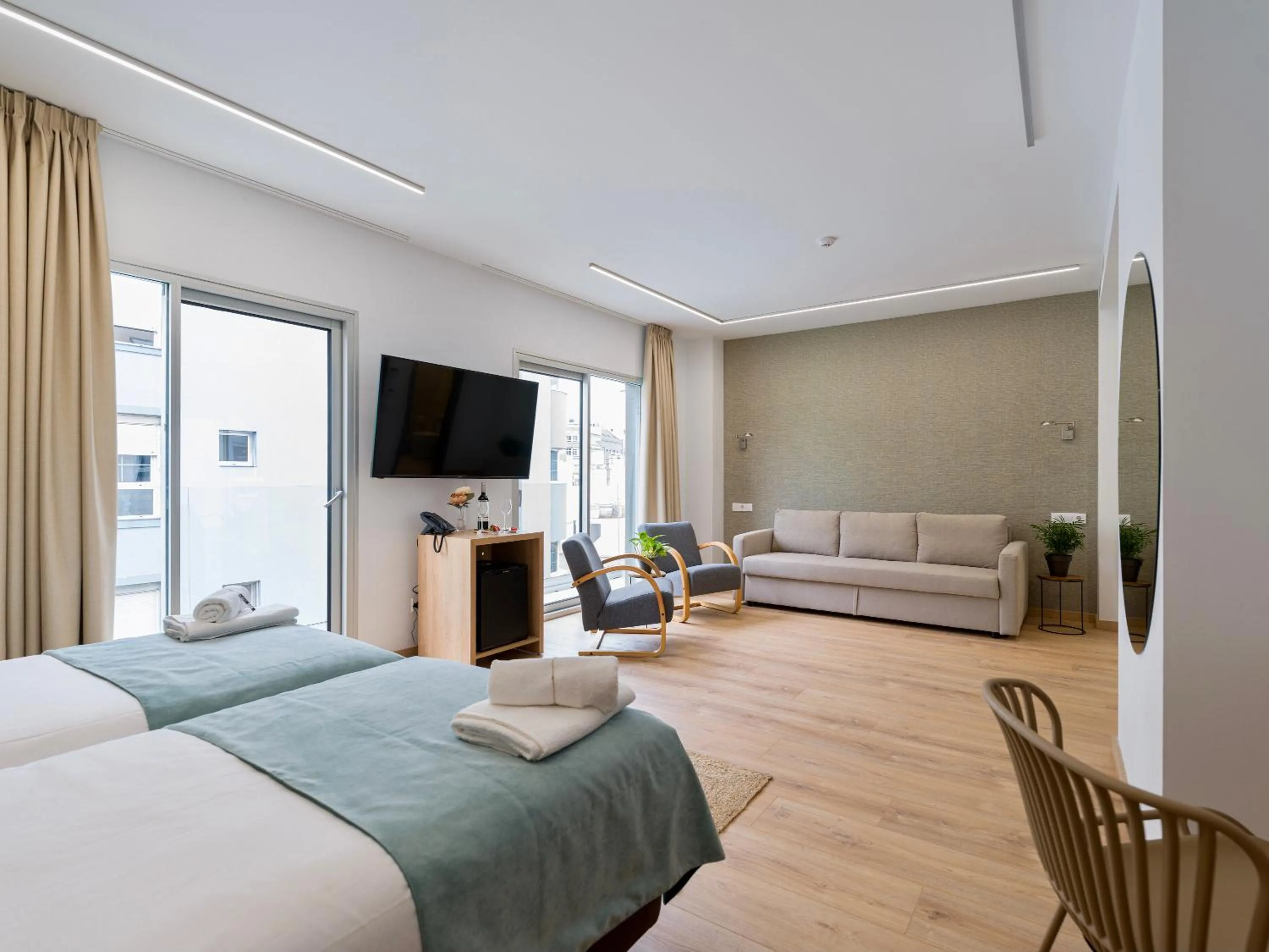 Photo of the whole room, Bed in Hotel Emeté & Coworking by Airnest