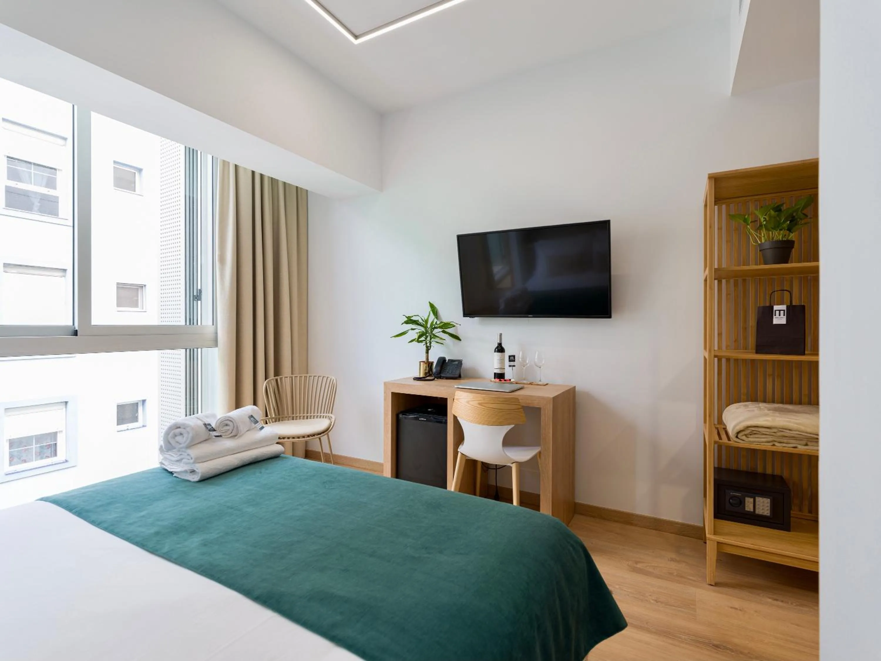 Bedroom, Bed in Hotel Emeté & Coworking by Airnest
