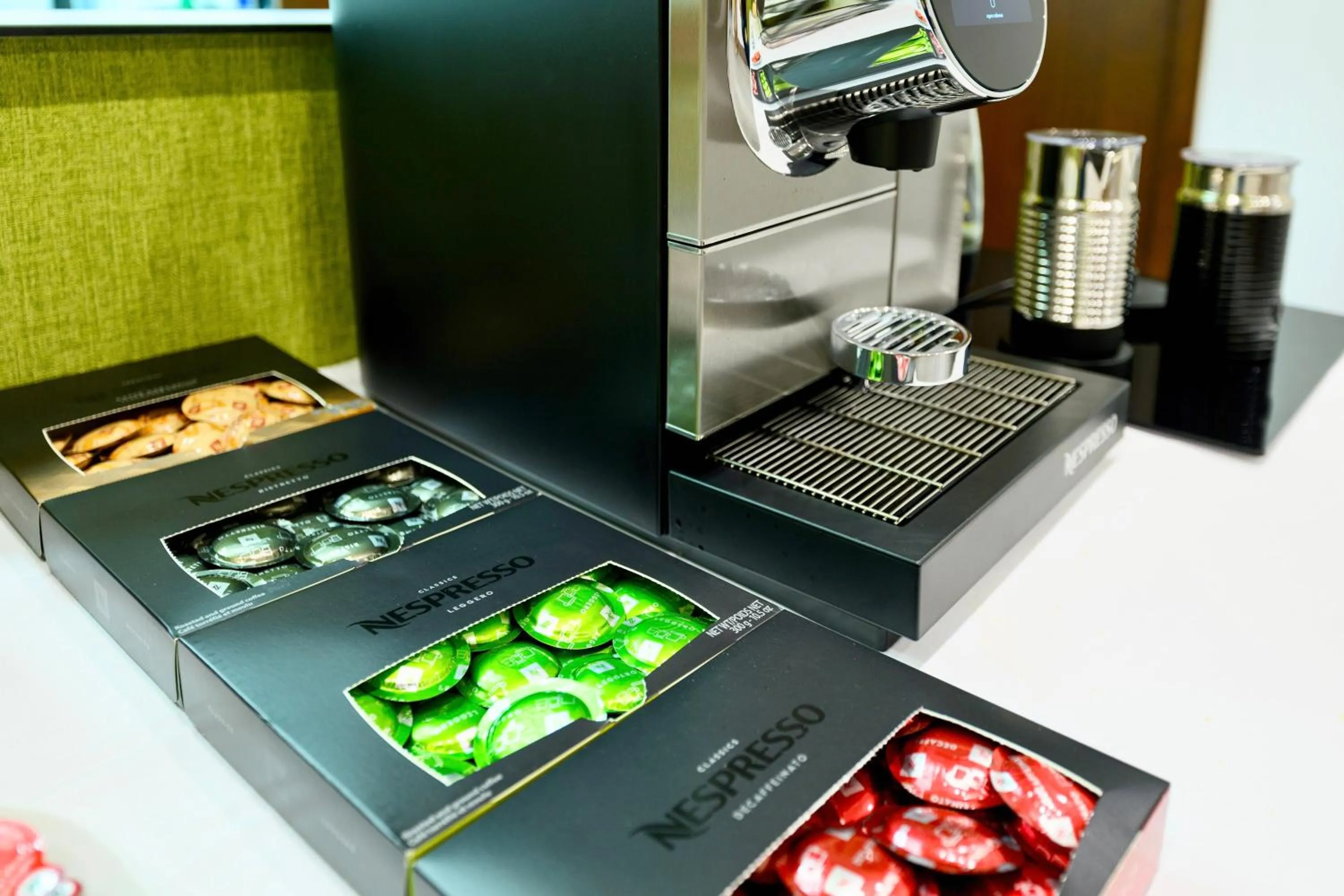 Breakfast in Hotel Emeté & Coworking by Airnest