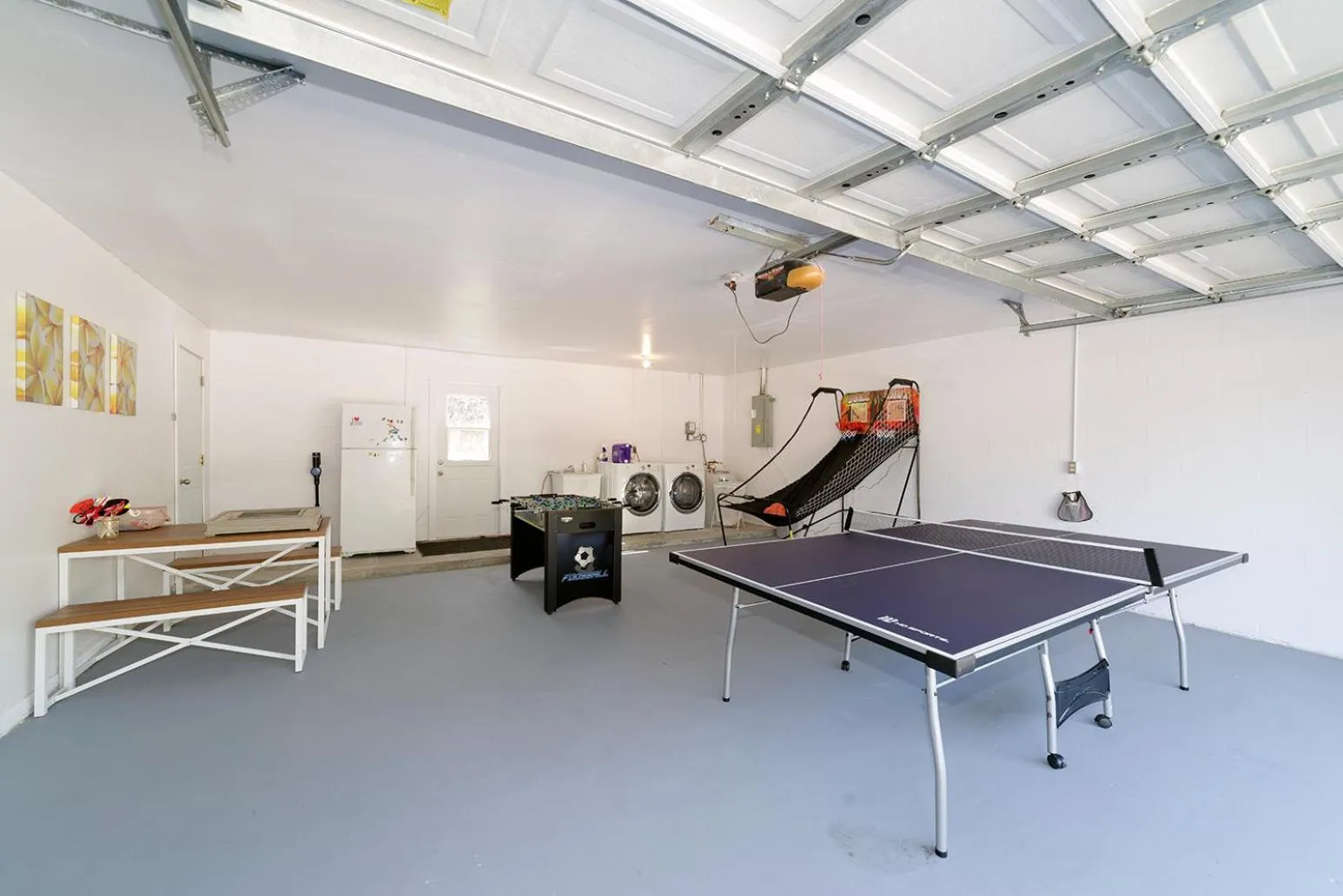 NEW Cozy House 5 Min Three Sisters Springs