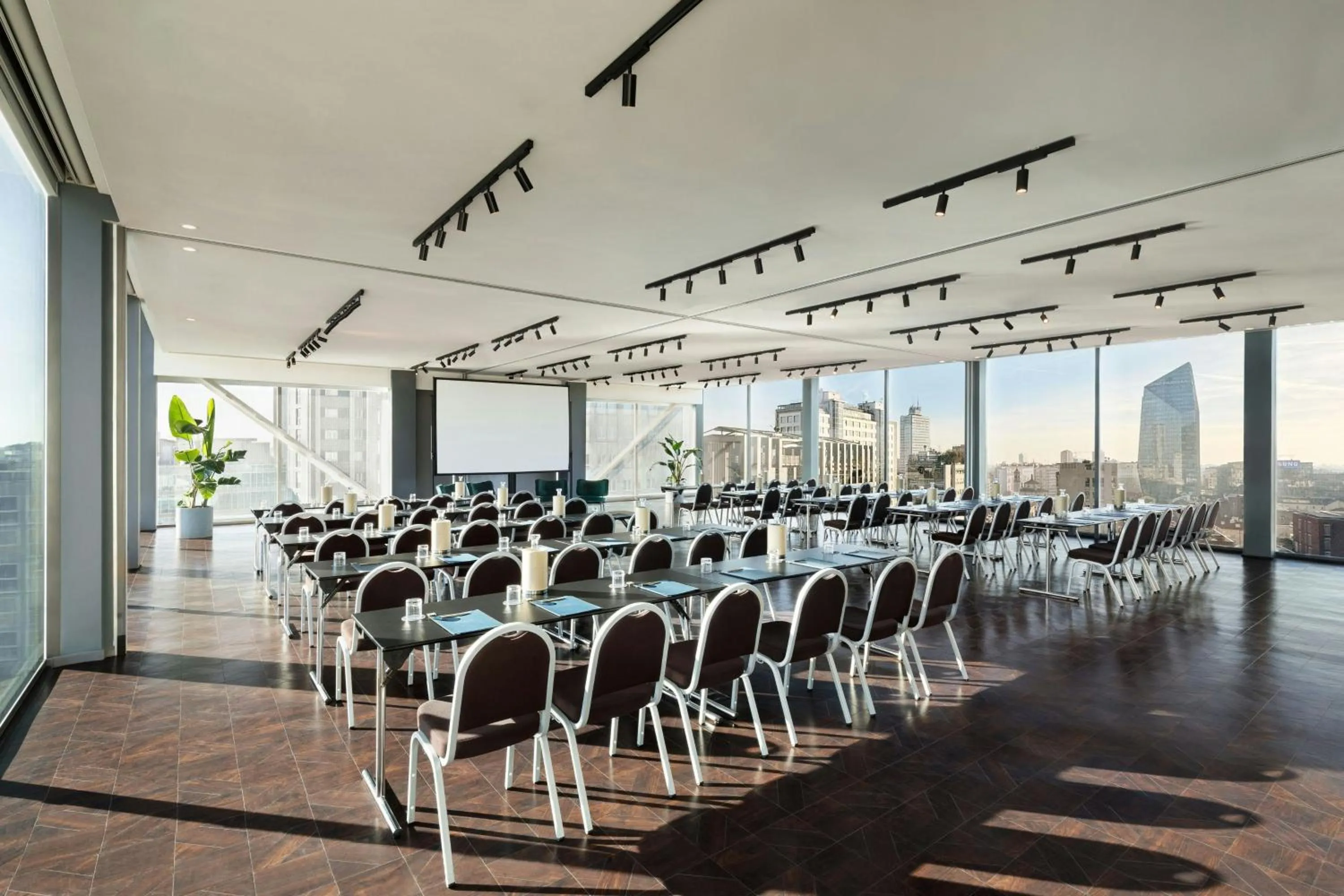 Meeting/conference room in Duo Milan Porta Nuova, a Tribute Portfolio Hotel
