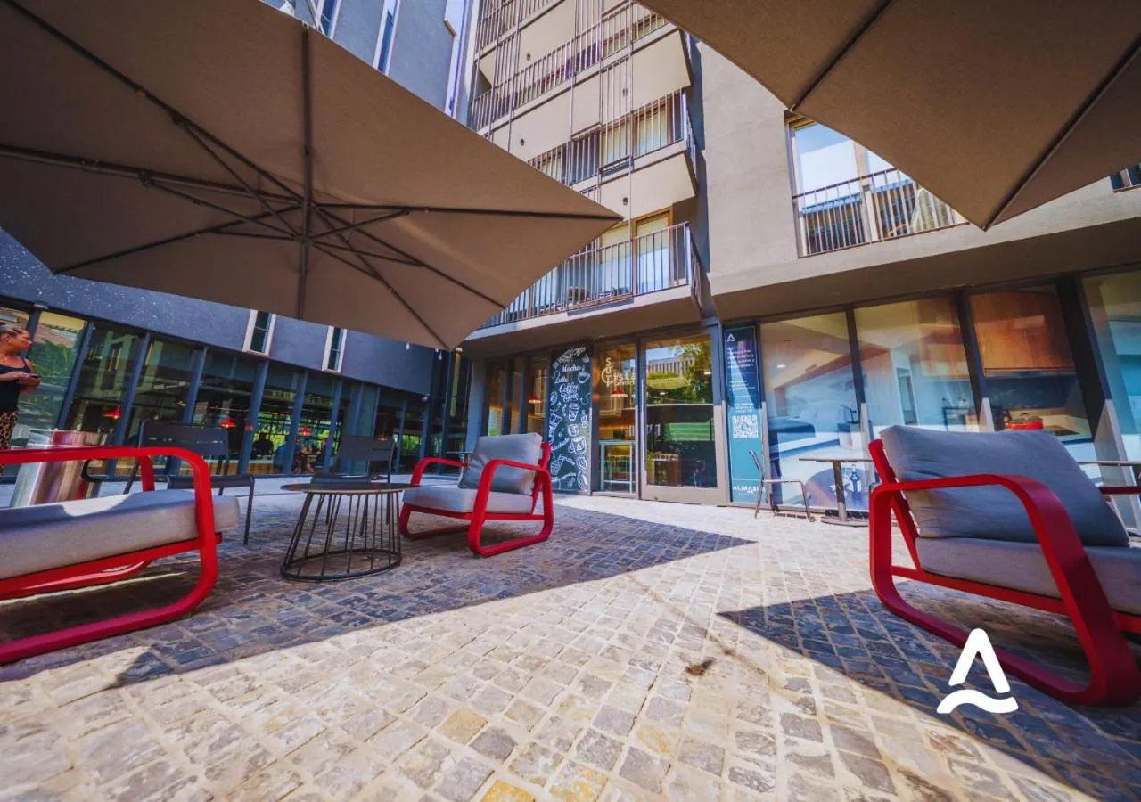 Property building in Almasur Providencia