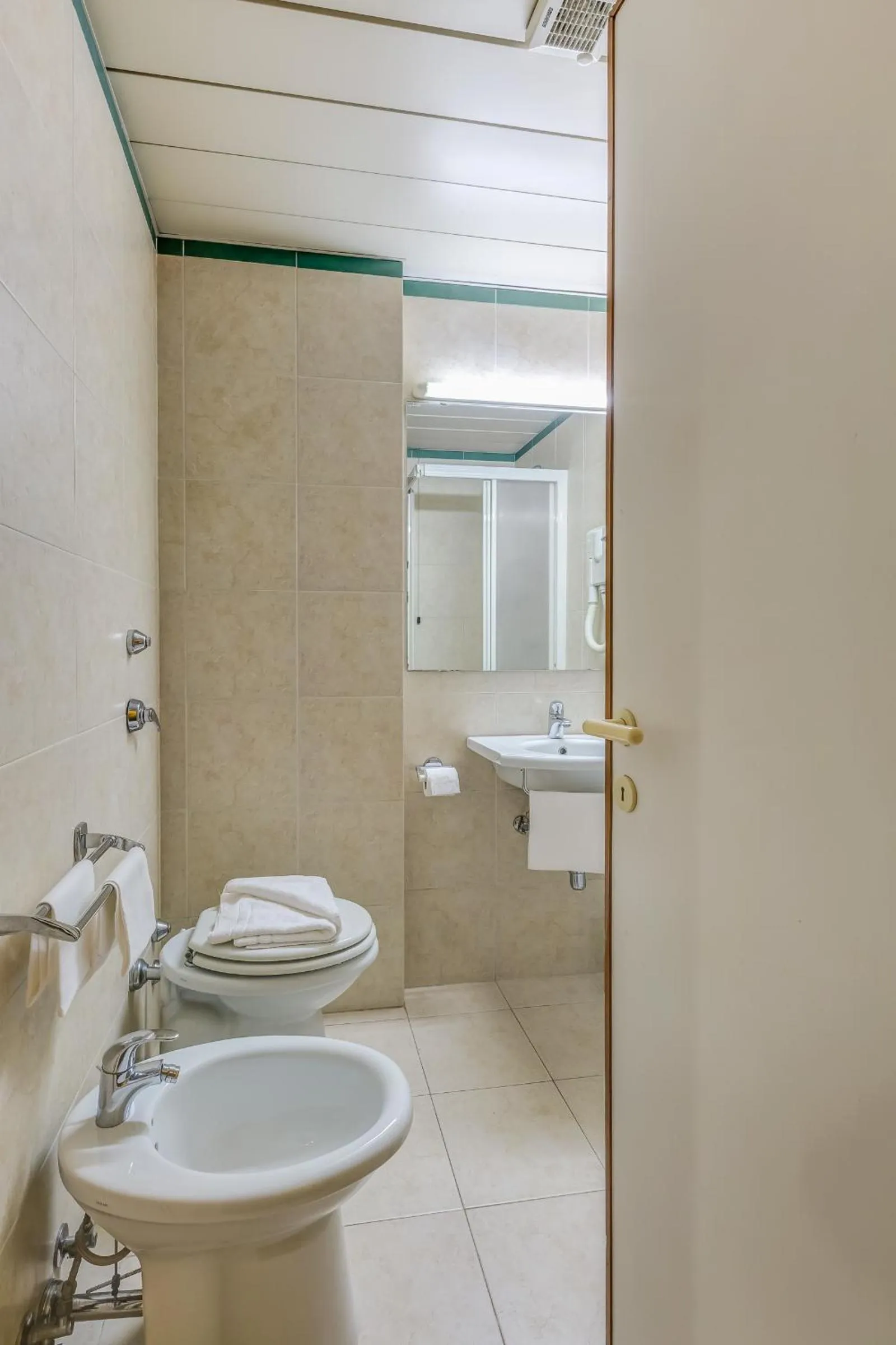 Toilet in Hotel Giardino d'Europa