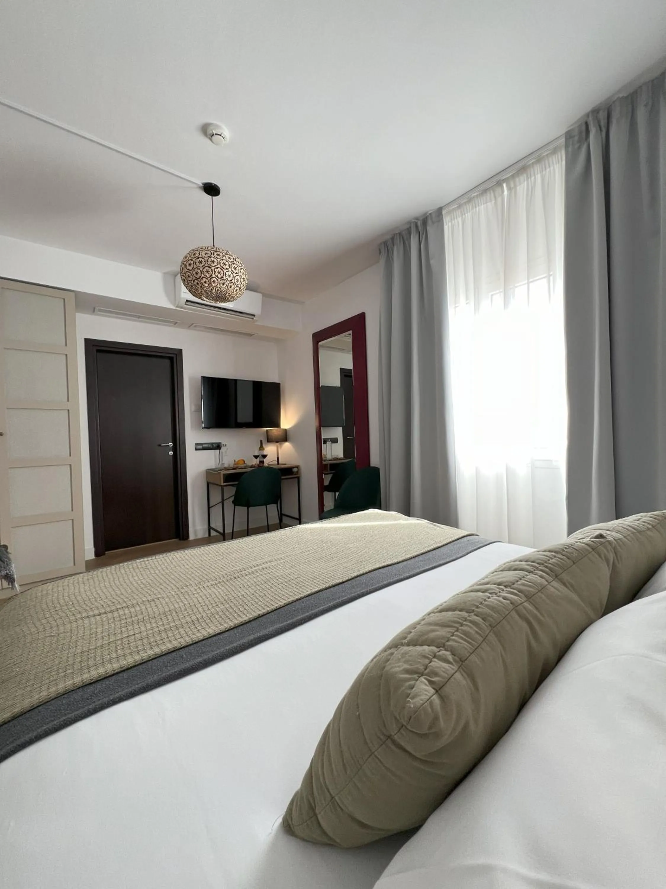 Photo of the whole room, Bed in Hotel San Miguel Menorca