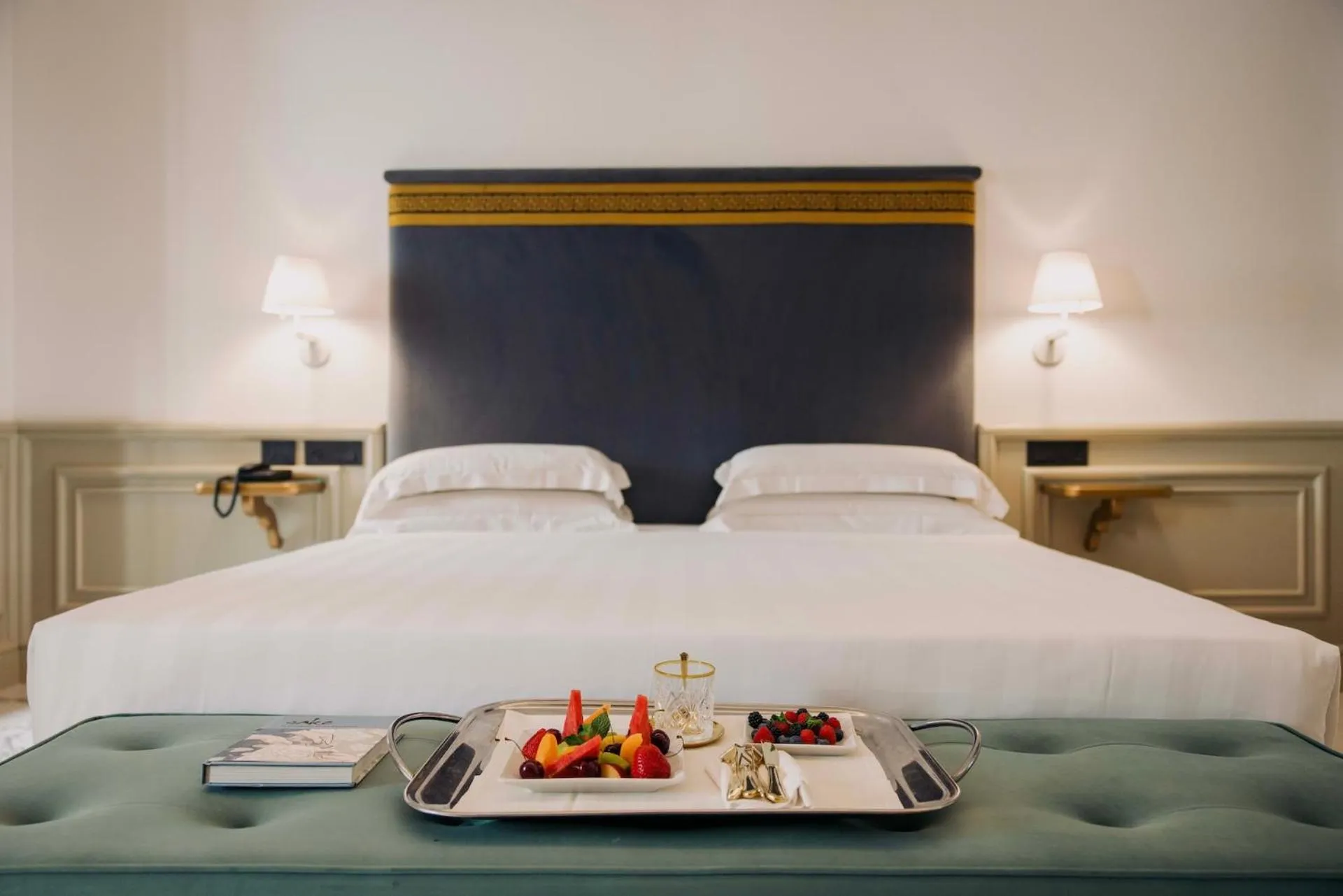 Bedroom, Bed in Hotel Valadier