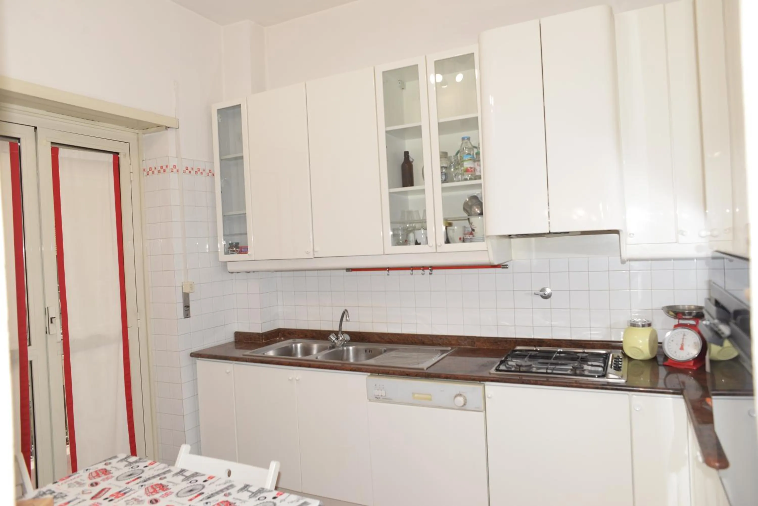 Emilios Home Entire Apartament up to 7 people