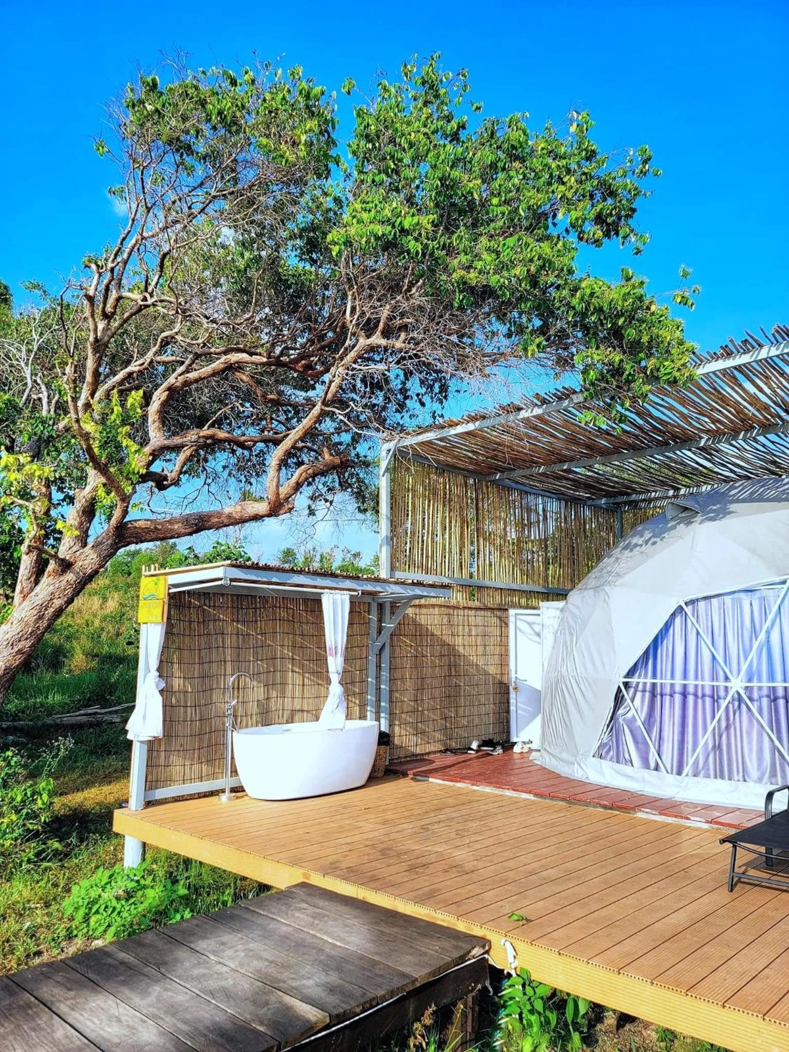 Property building in Koh Sdach Resort by EHM