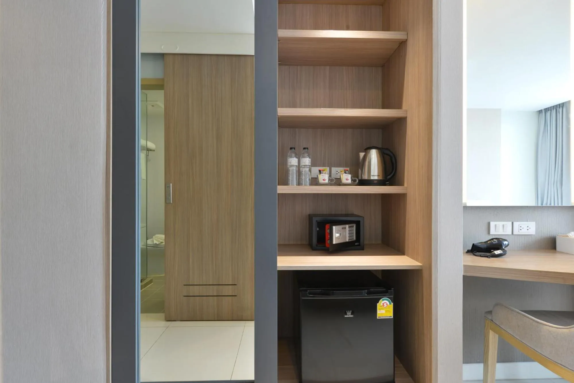 Coffee/tea facilities in Grace Patong Hotel