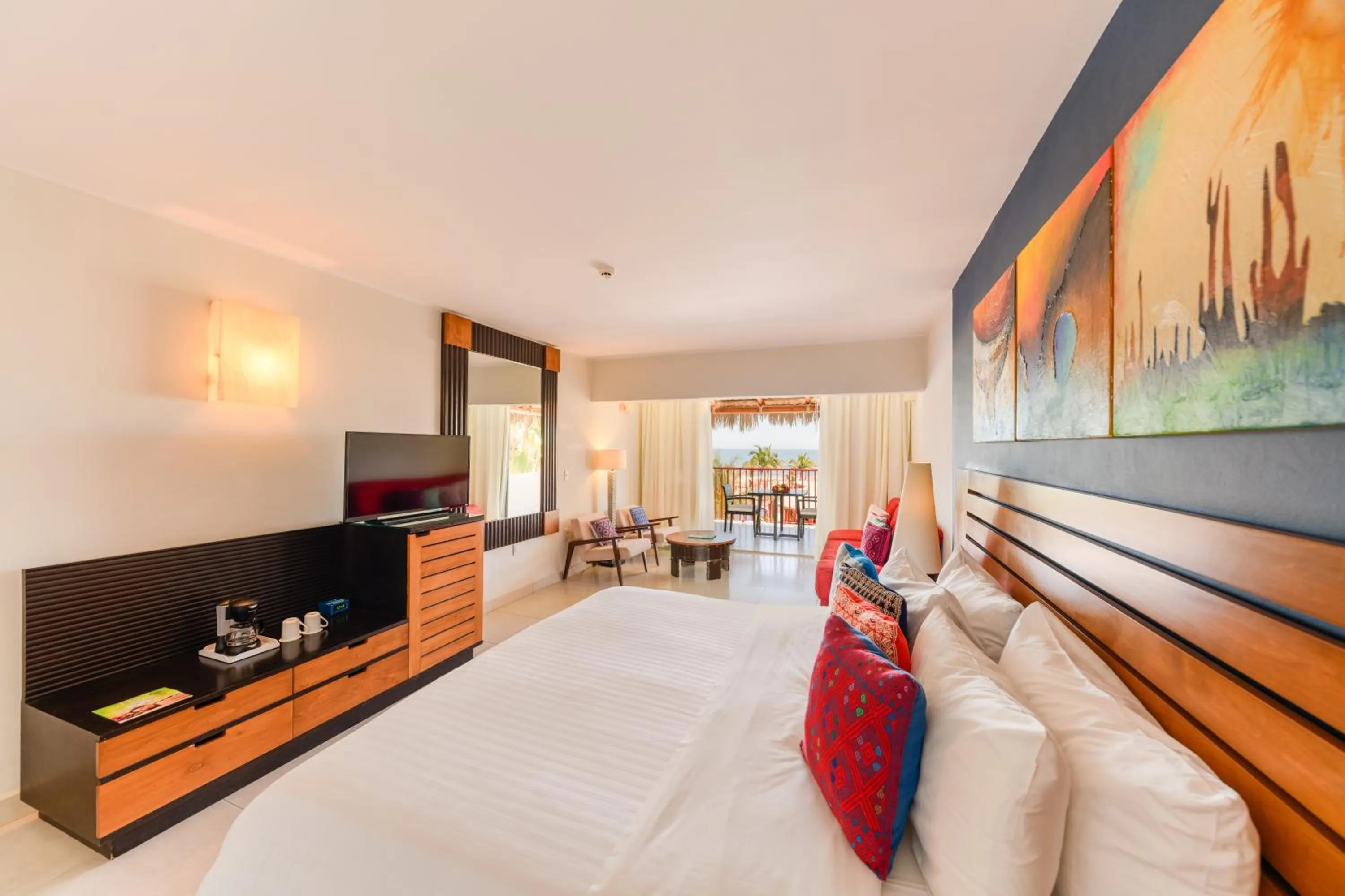 Bed in Grand Decameron Los Cabos, A Trademark All-Inclusive Resort