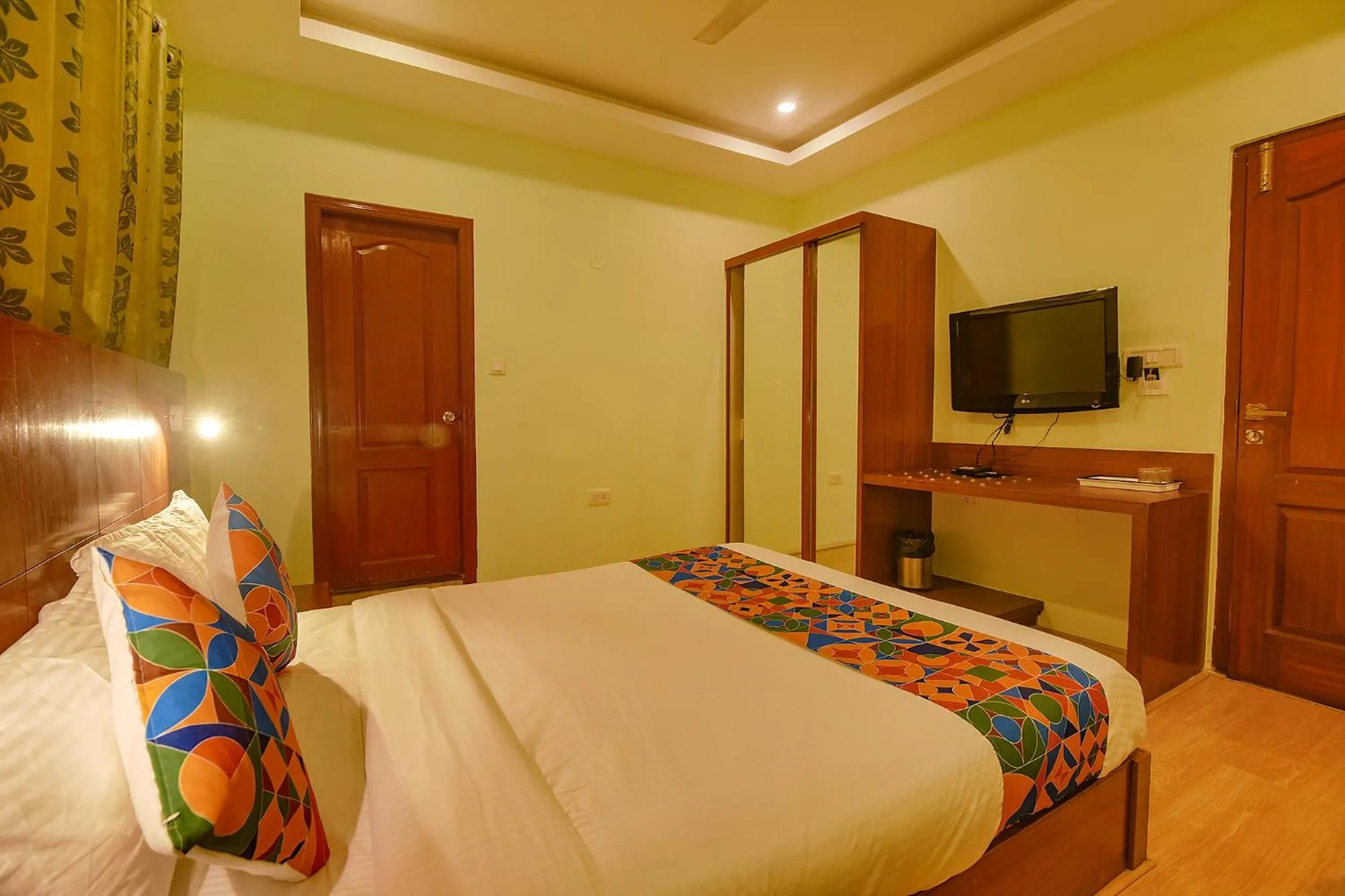 Bedroom, Bed in FabHotel The BTM Palace - BTM Layout