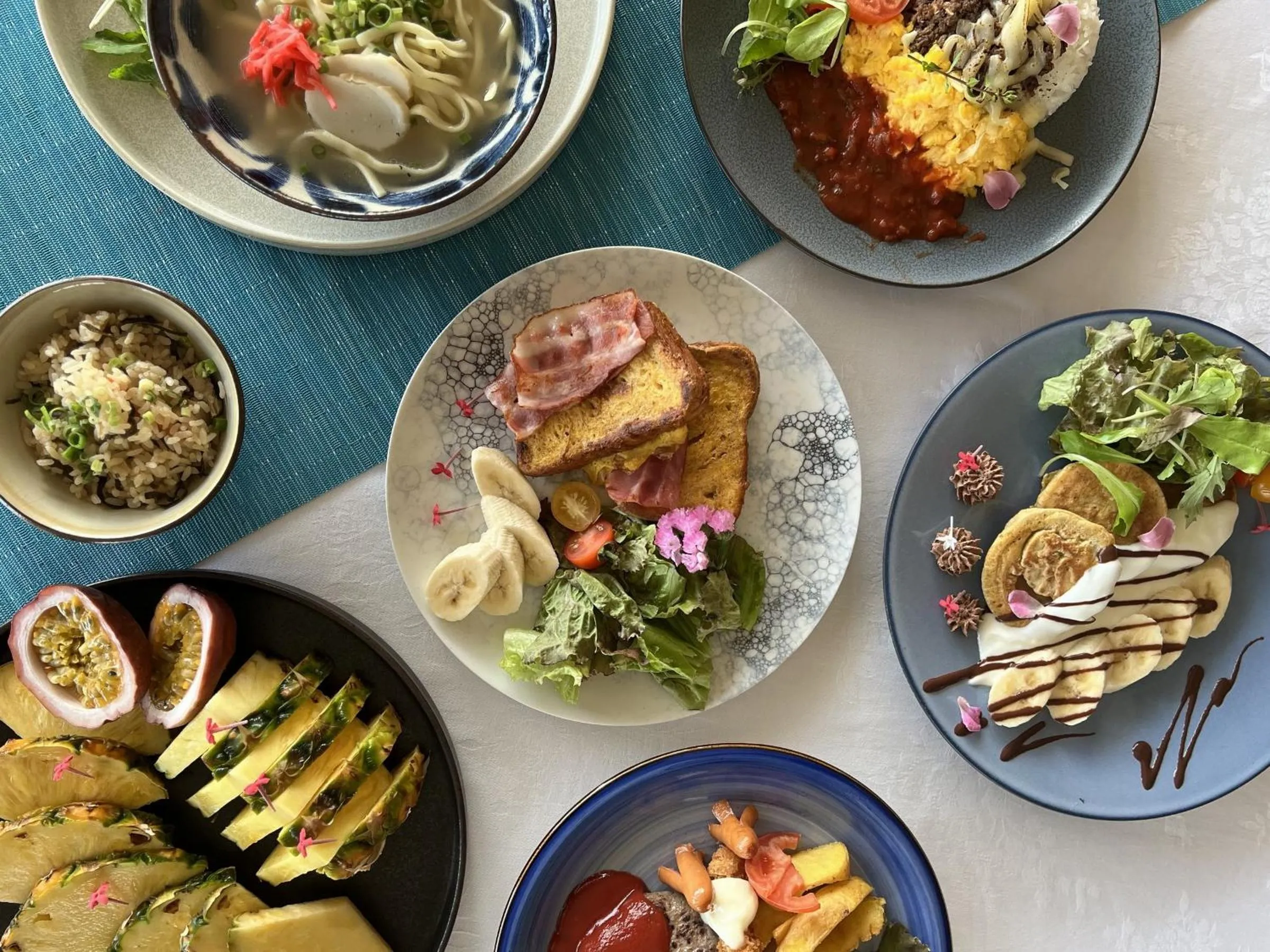 Restaurant/places to eat in Nest Hotel Ishigaki Maesato Beach