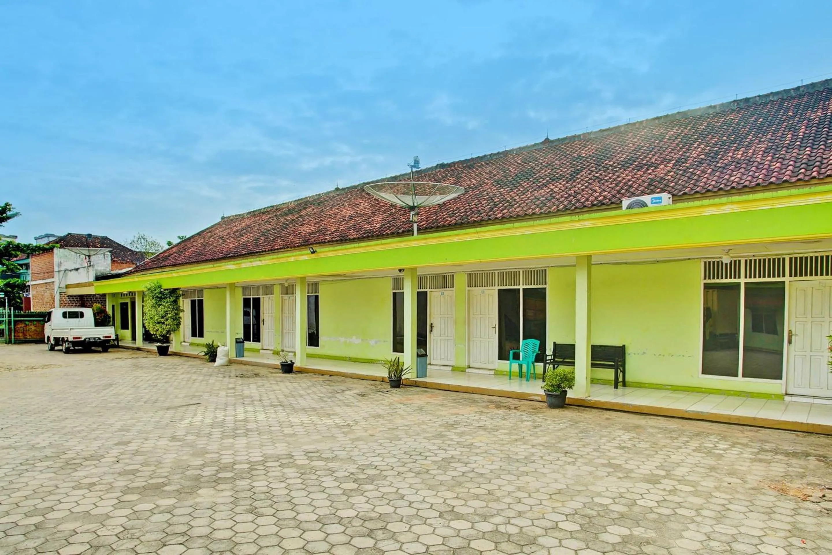 Lobby or reception in Hotel O Sejahtera Syariah