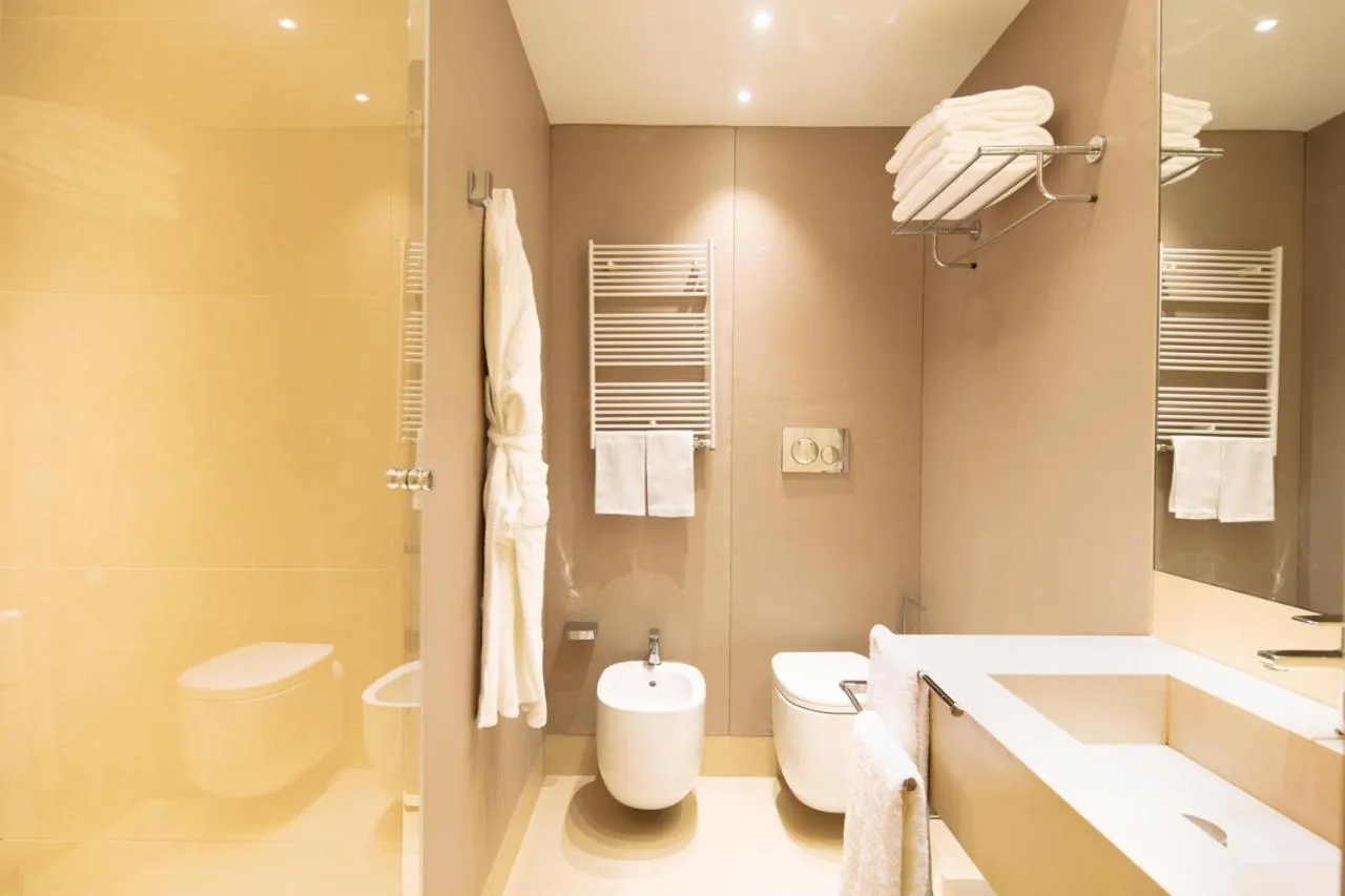 Bathroom in Palazzo Barocci