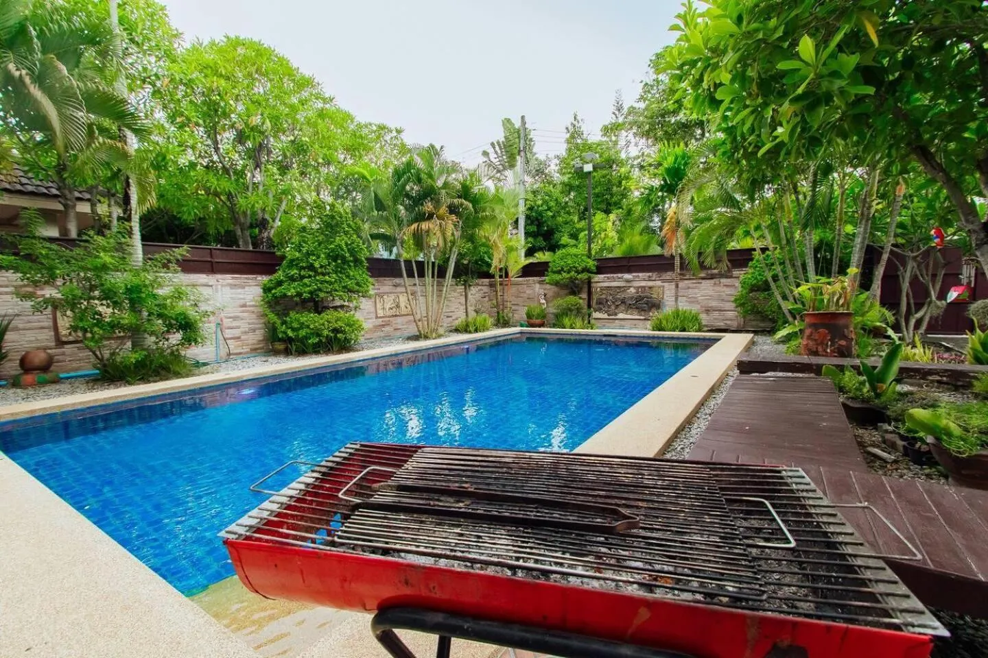 Captivating 3-Bed Villa in Muang Pattaya