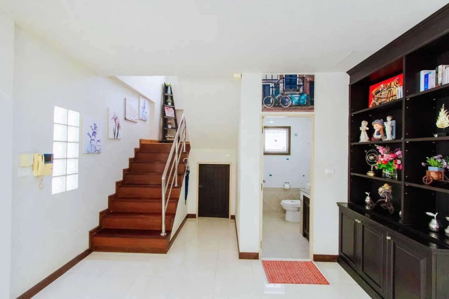 Captivating 3-Bed Villa in Muang Pattaya