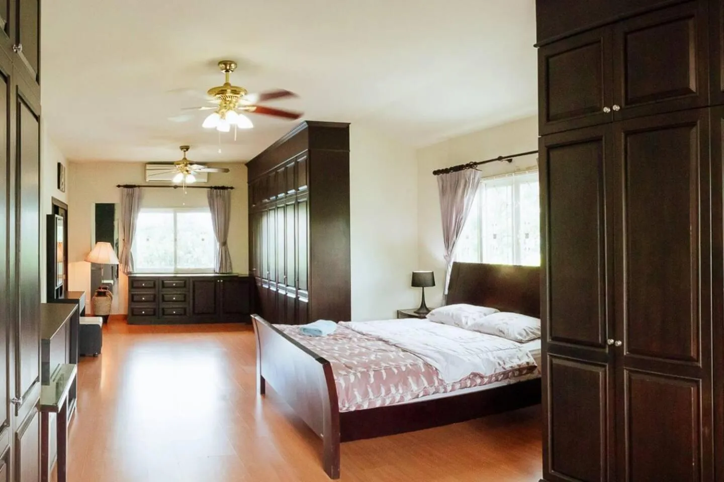 Bed in Captivating 3-Bed Villa in Muang Pattaya