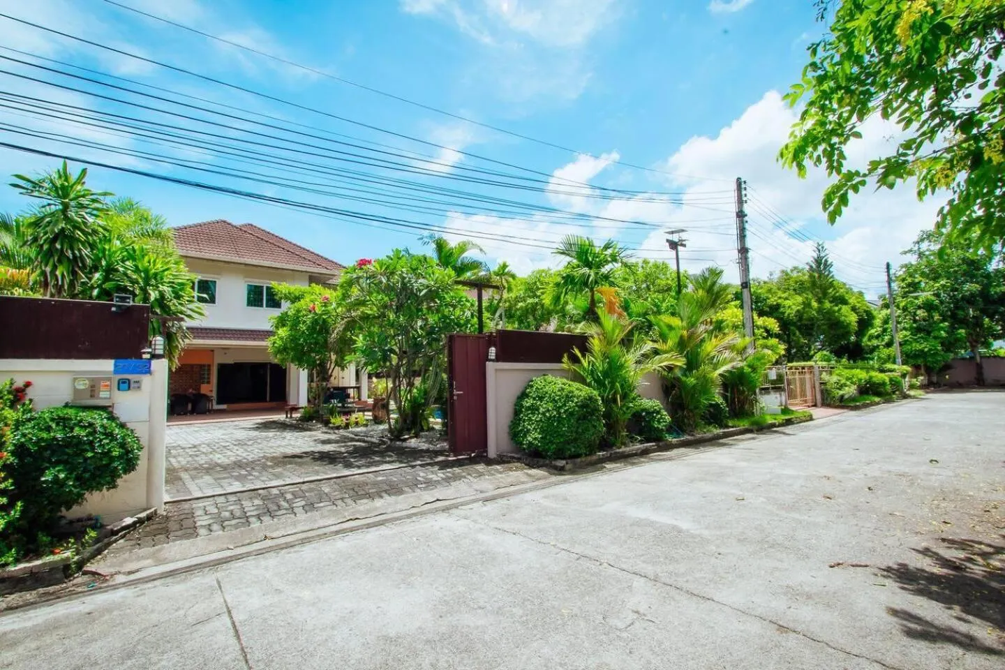 Garden in Captivating 3-Bed Villa in Muang Pattaya
