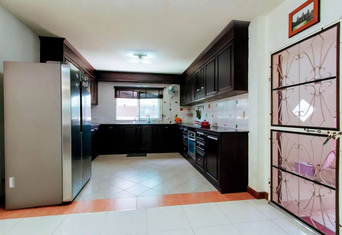 Captivating 3-Bed Villa in Muang Pattaya