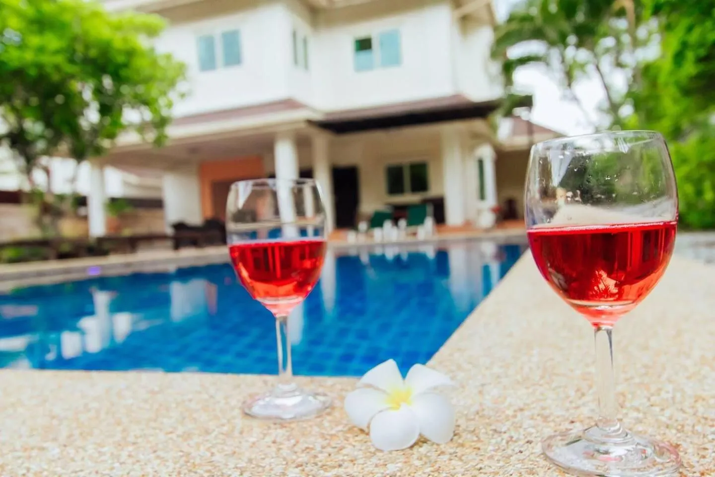 Captivating 3-Bed Villa in Muang Pattaya