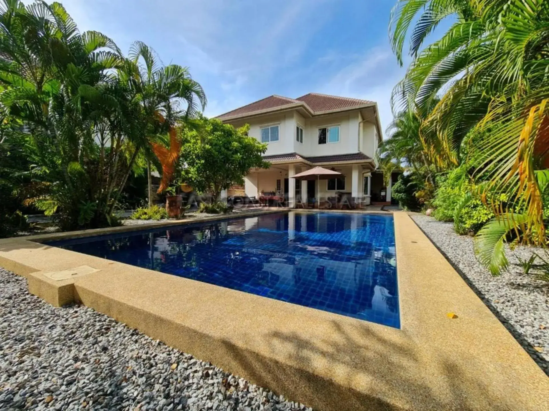 Captivating 3-Bed Villa in Muang Pattaya Captivating 3-Bed Villa in Muang Pattaya
