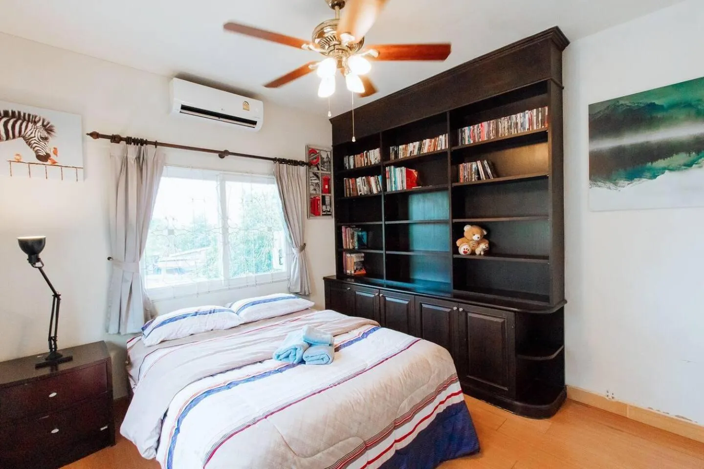 Bed in Captivating 3-Bed Villa in Muang Pattaya
