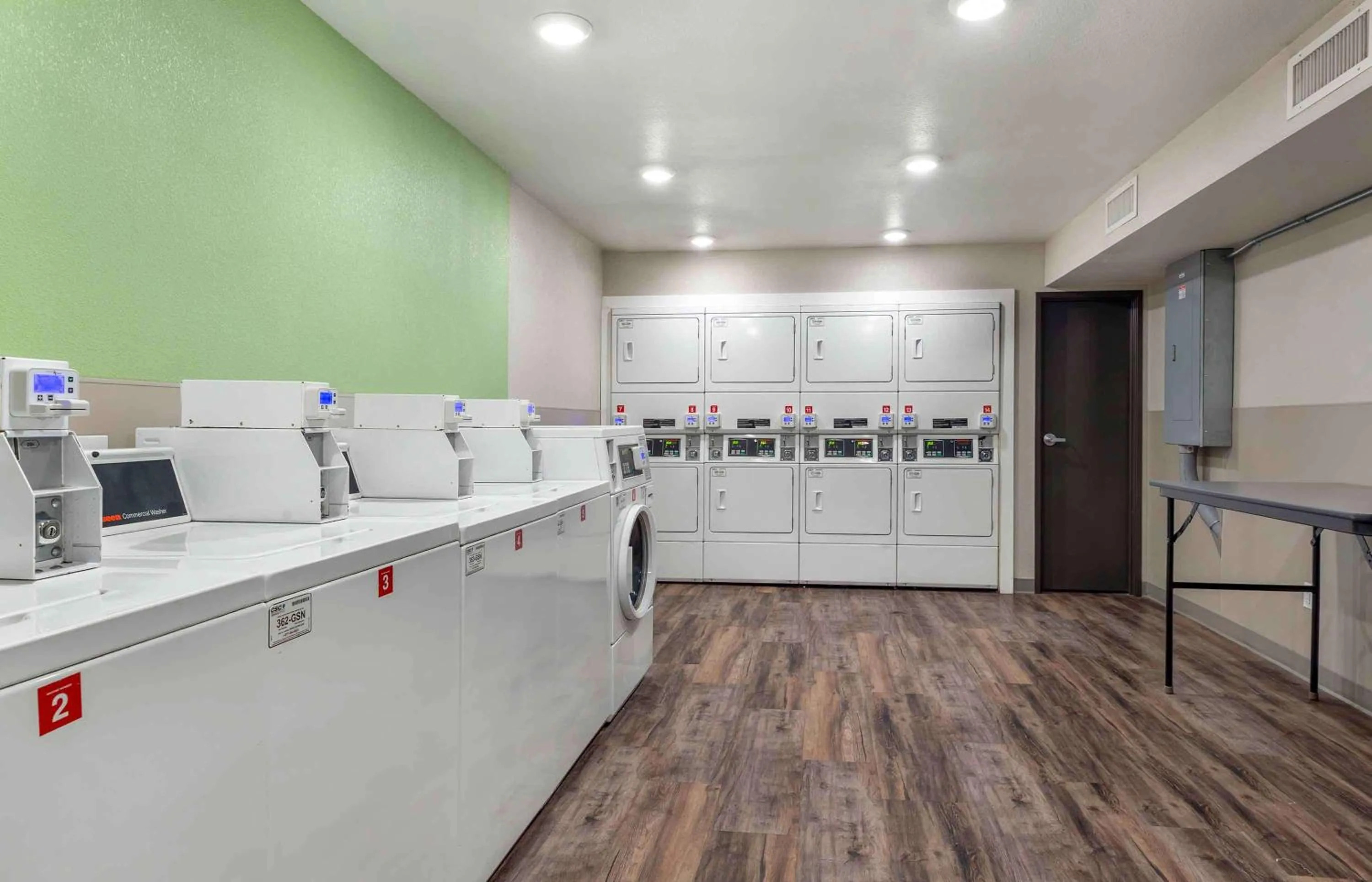 Property building in Extended Stay America Suites - Boston - Saugus