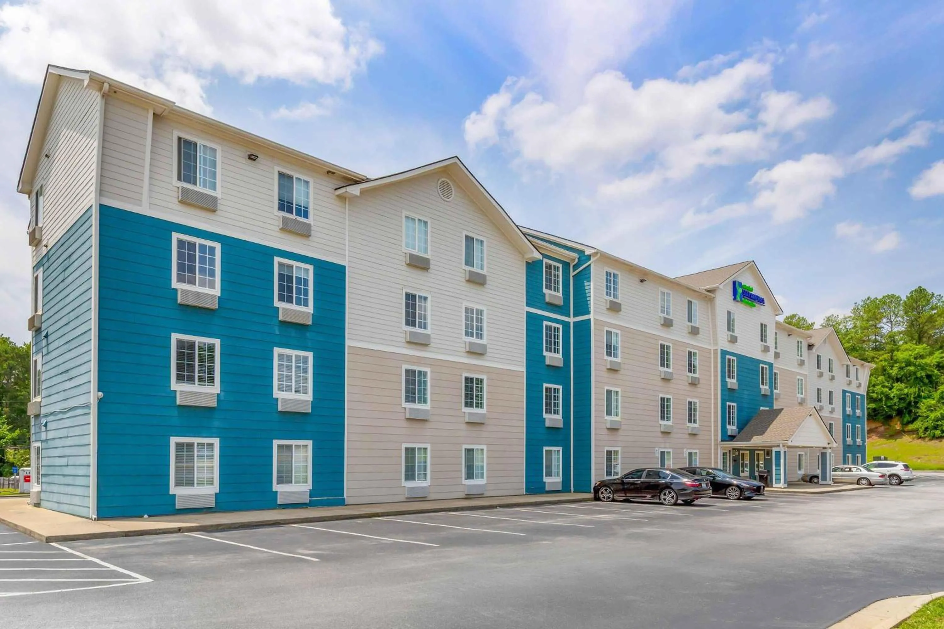 Property building in Extended Stay America Select Suites - Fayetteville