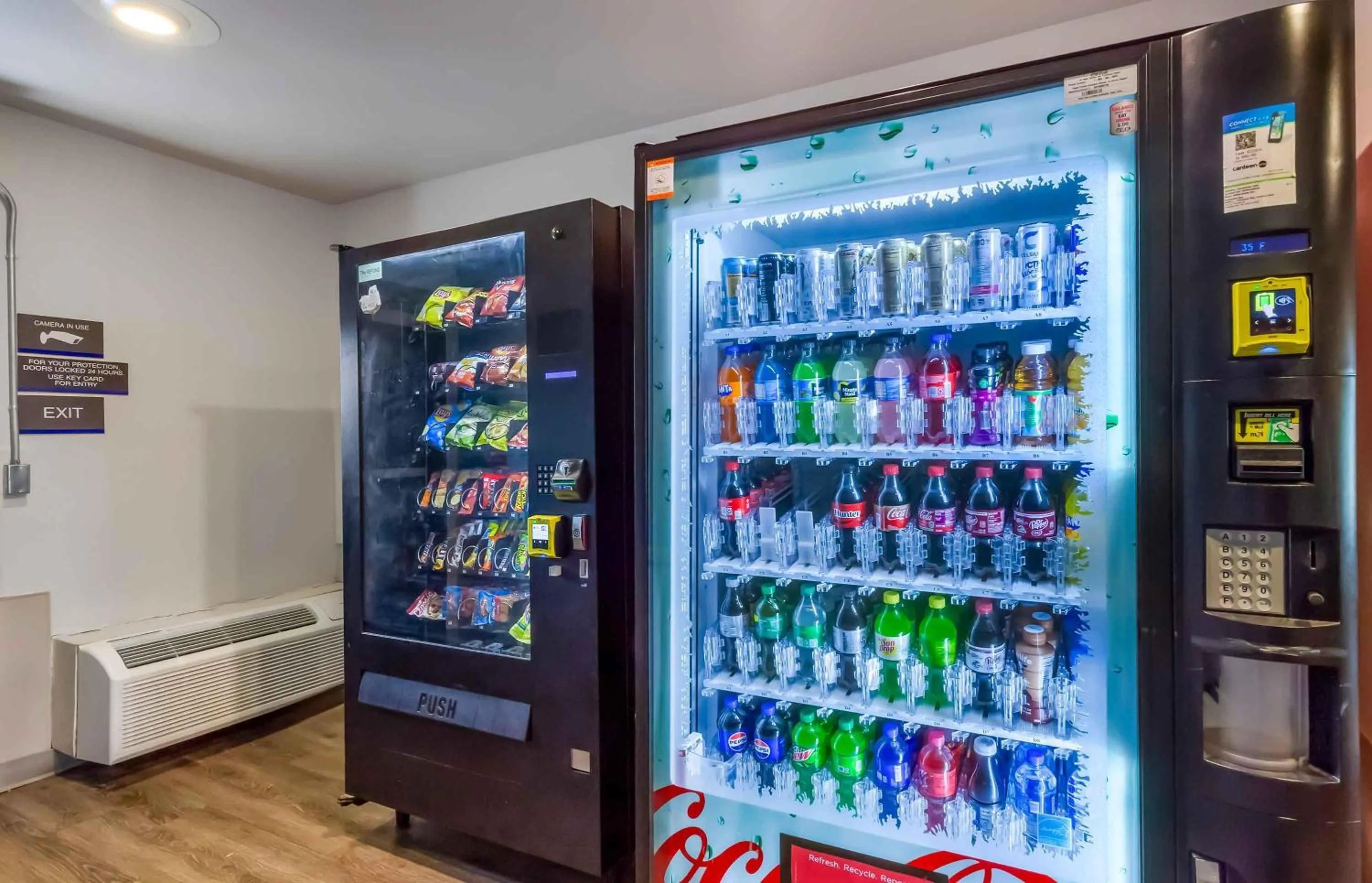 Property building in Extended Stay America Select Suites - Fayetteville