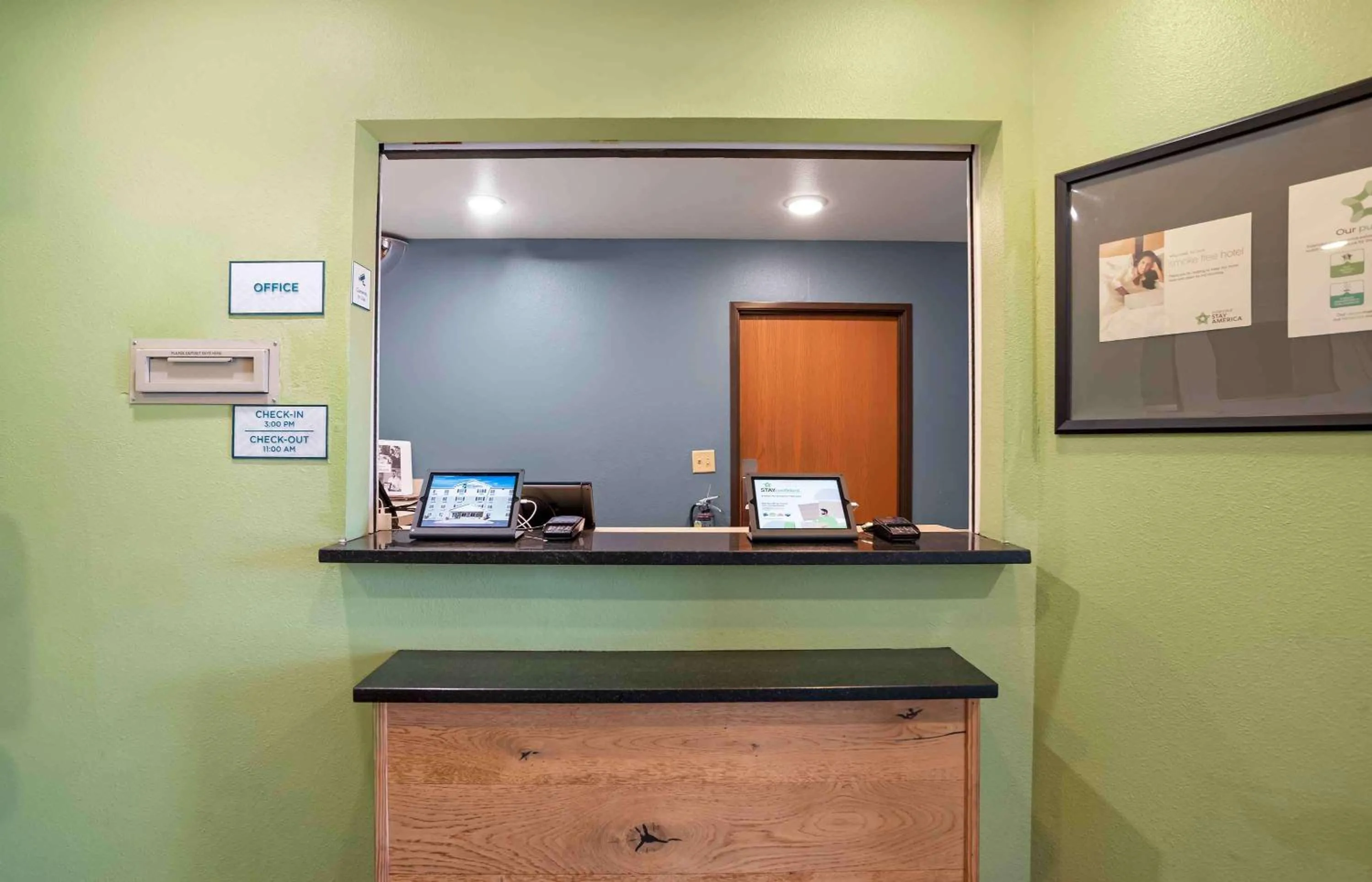 Lobby or reception in Extended Stay America Select Suites - Fort Walton Beach
