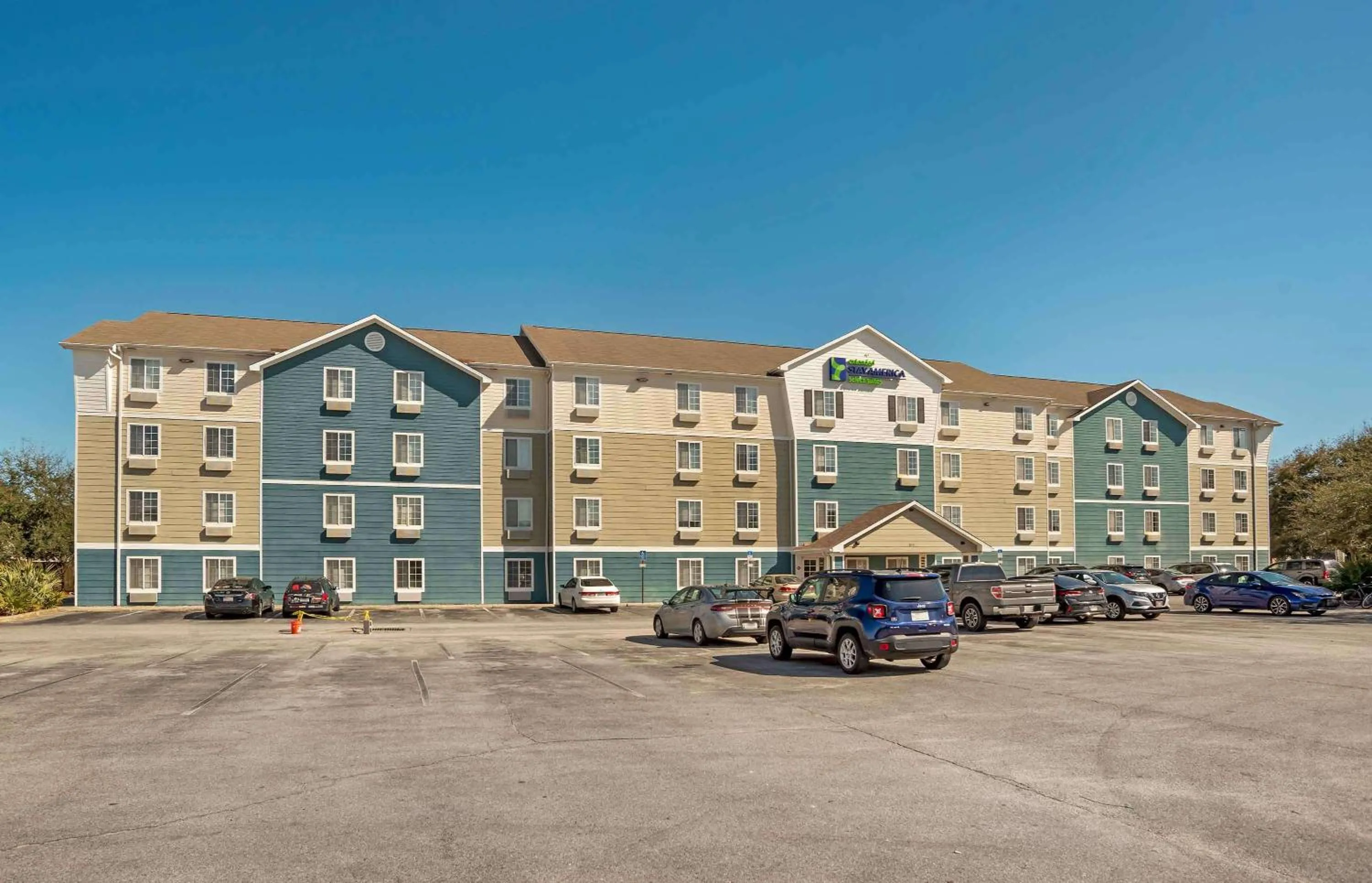 Property building in Extended Stay America Select Suites - Fort Walton Beach