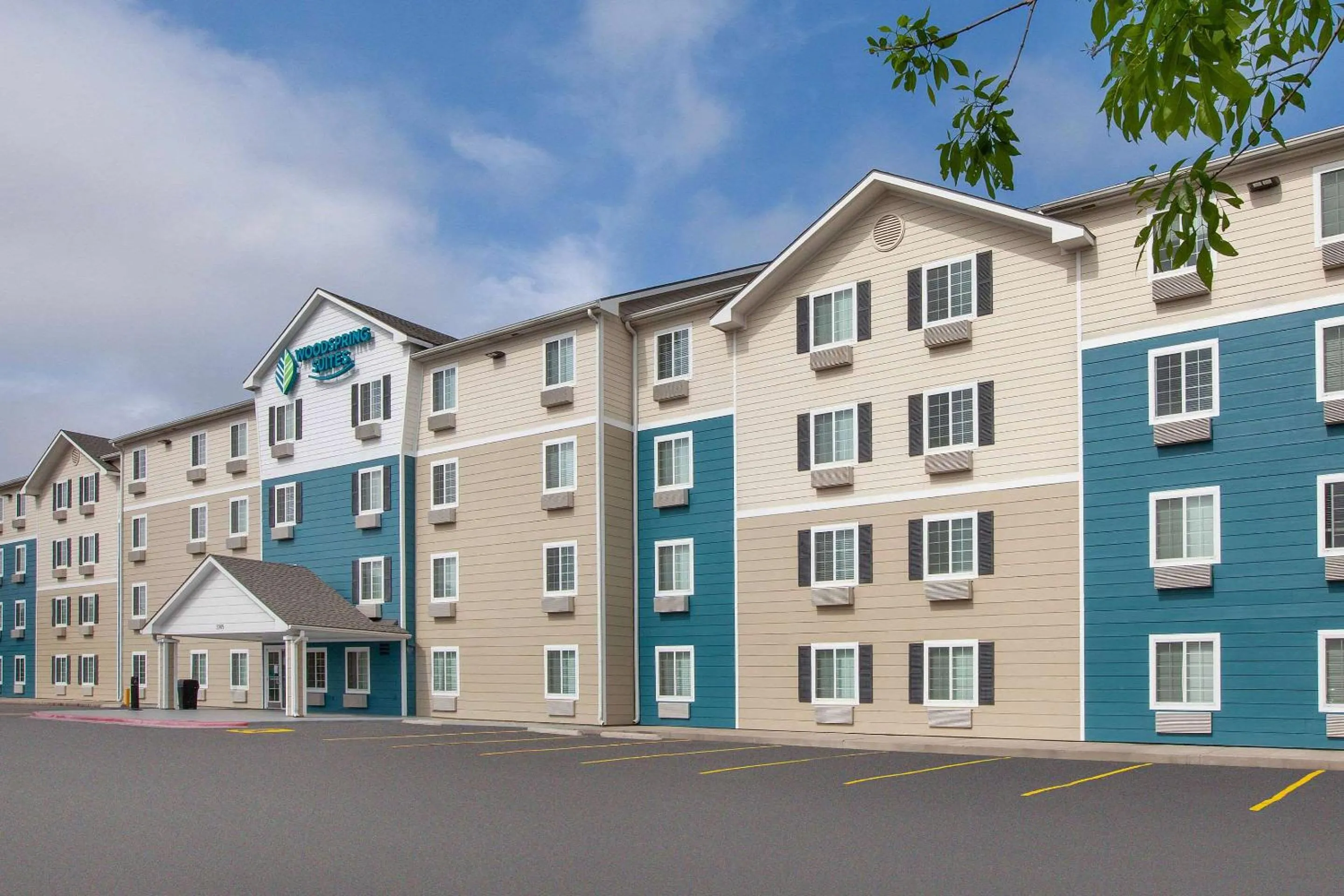 Property building in WoodSpring Suites Harlingen