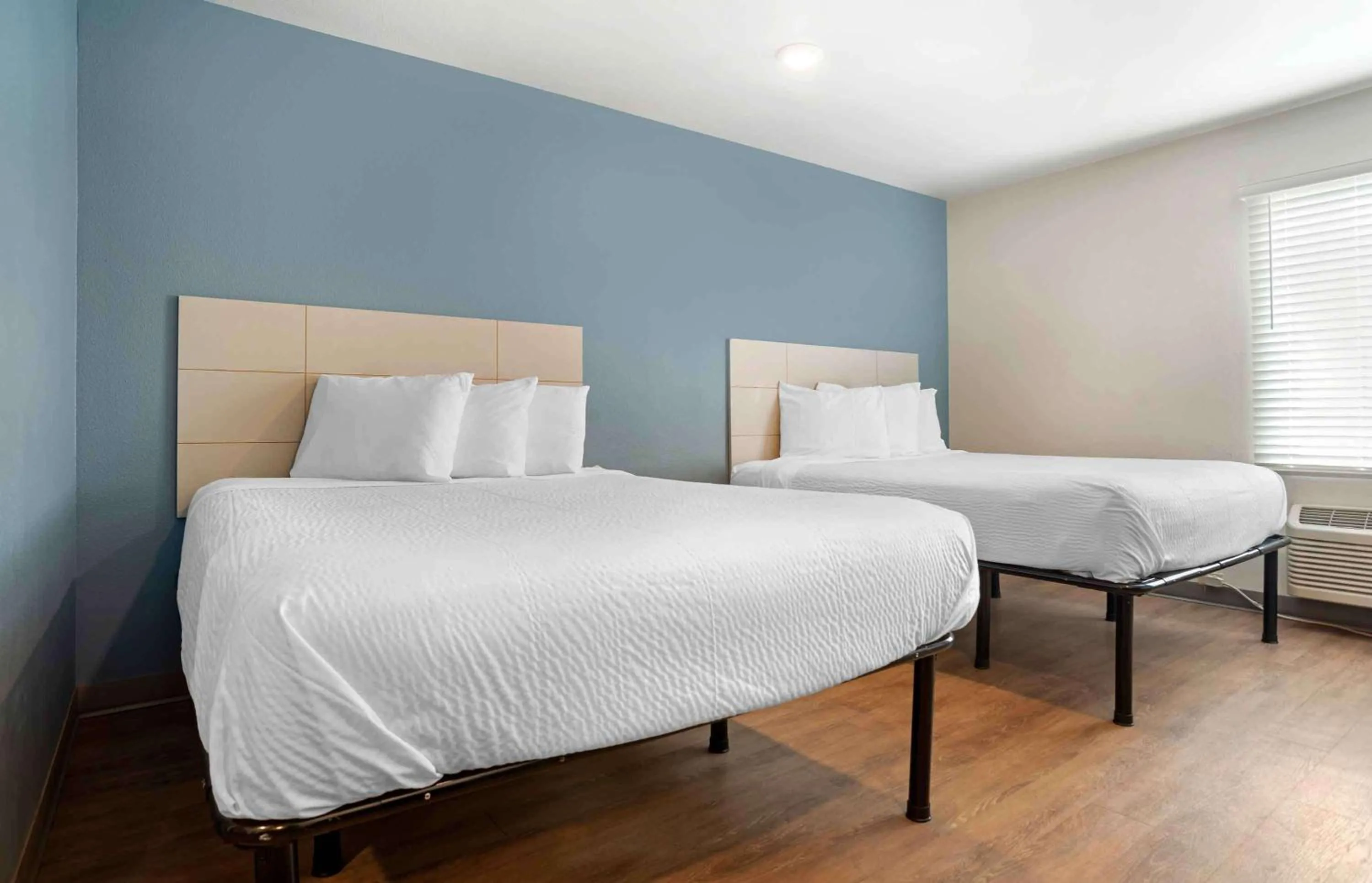 Bedroom, Bed in Extended Stay America Select Suites - Panama City - Callaway