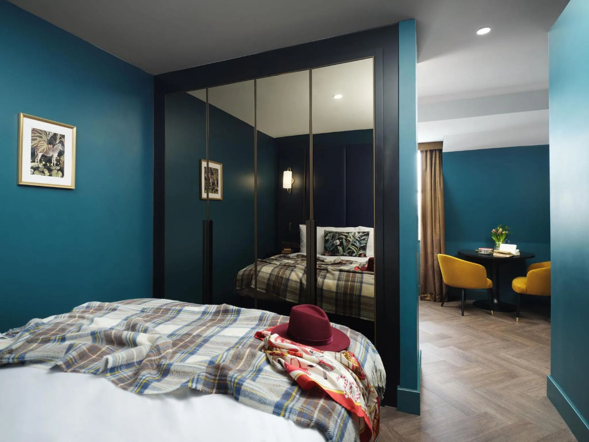 Bedroom, Bed in The Other House South Kensington