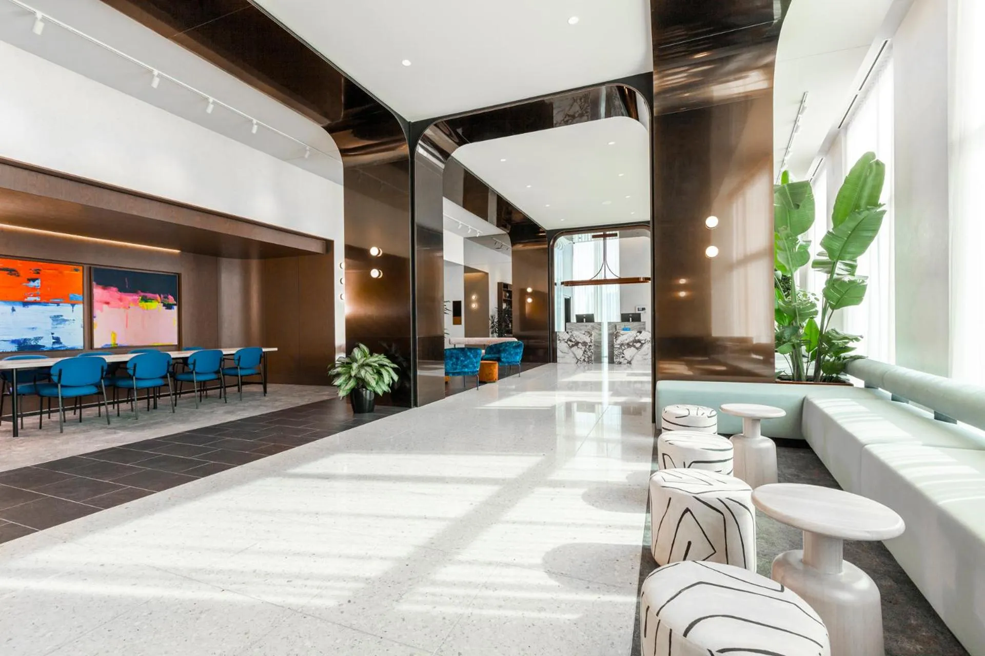 Lobby or reception in Hyatt Centric Montreal