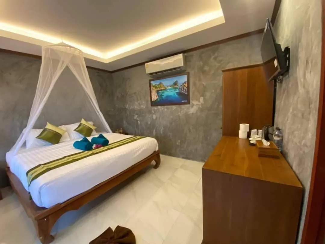 Bedroom, Bed in The mantra resort