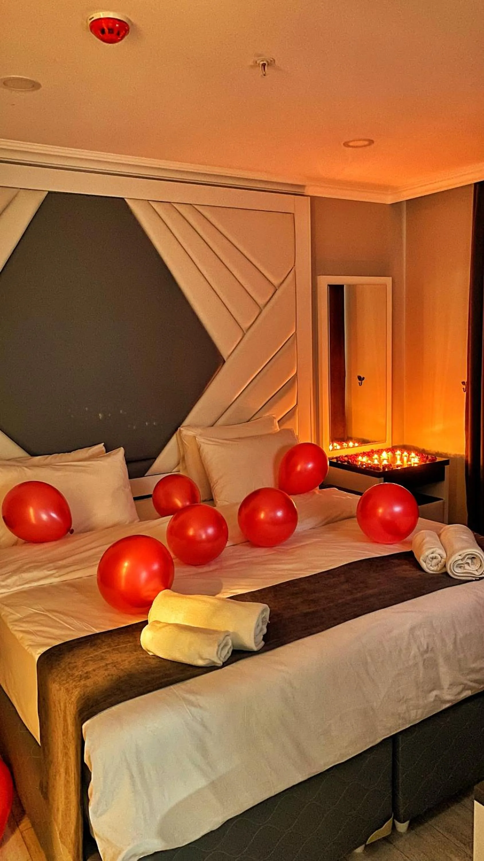 Bedroom, Bed in Heaven Suite Hotel