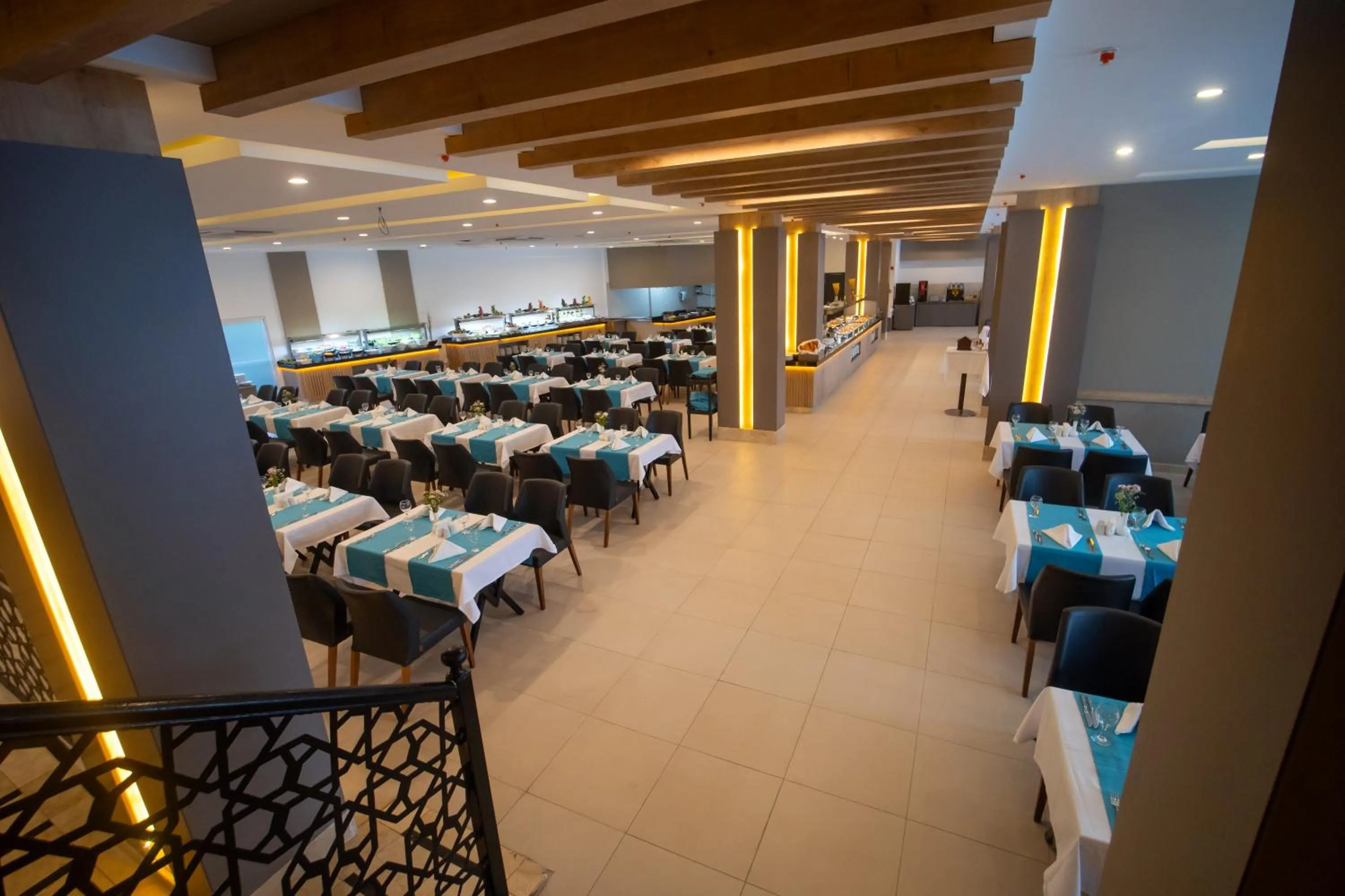 Restaurant/places to eat in Viking Garden Hotel