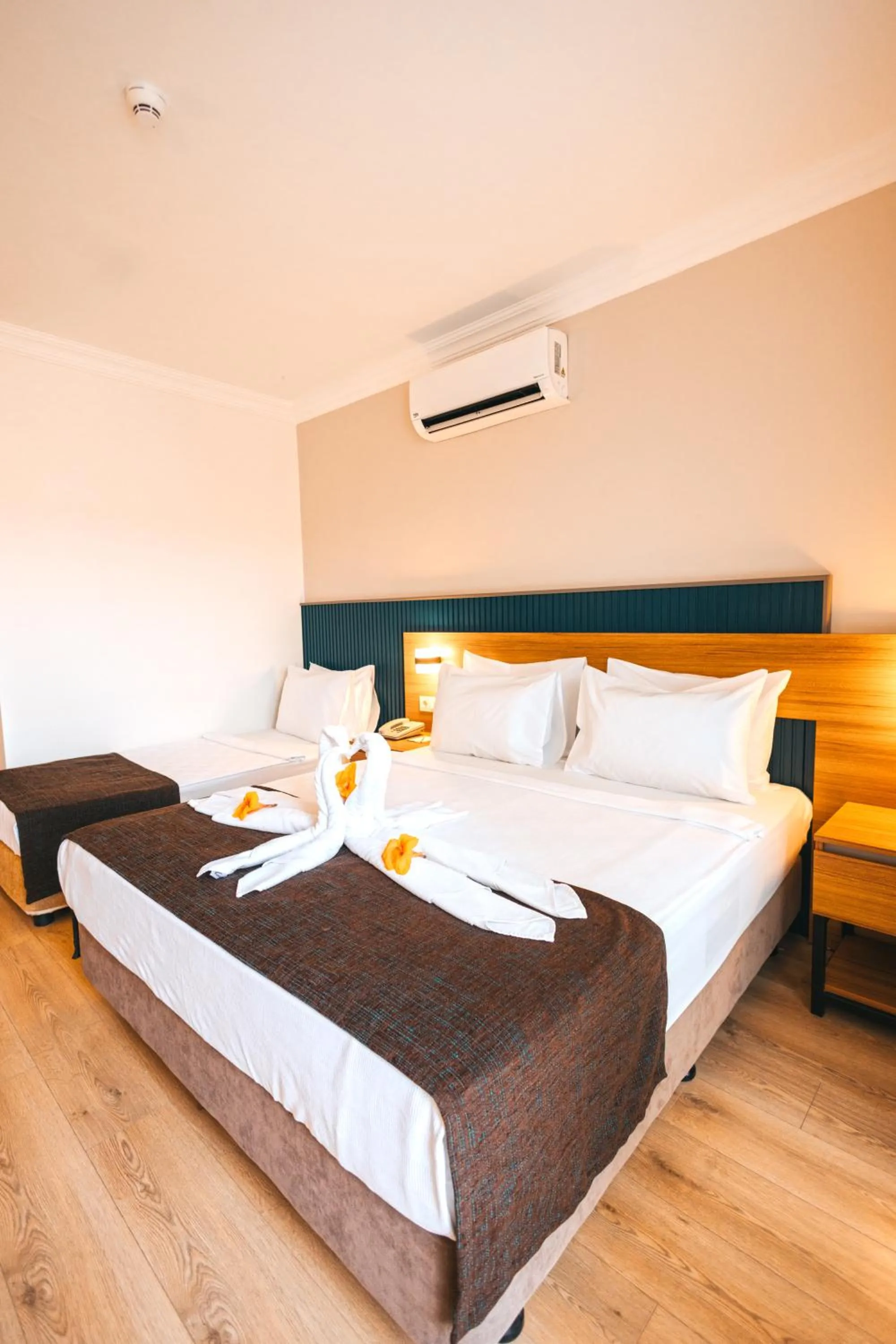 Bed in Viking Garden Hotel