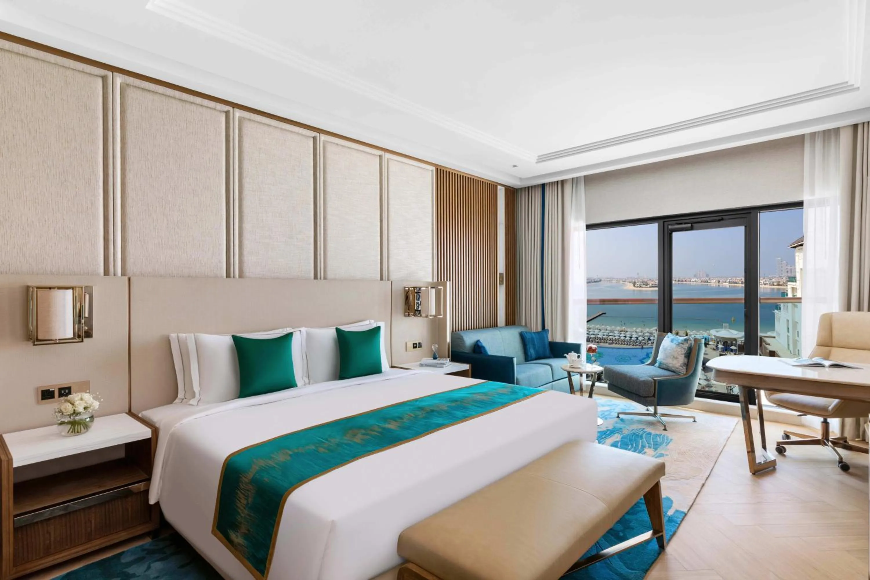 Bedroom, Bed in Taj Exotica Resort & Spa, The Palm, Dubai