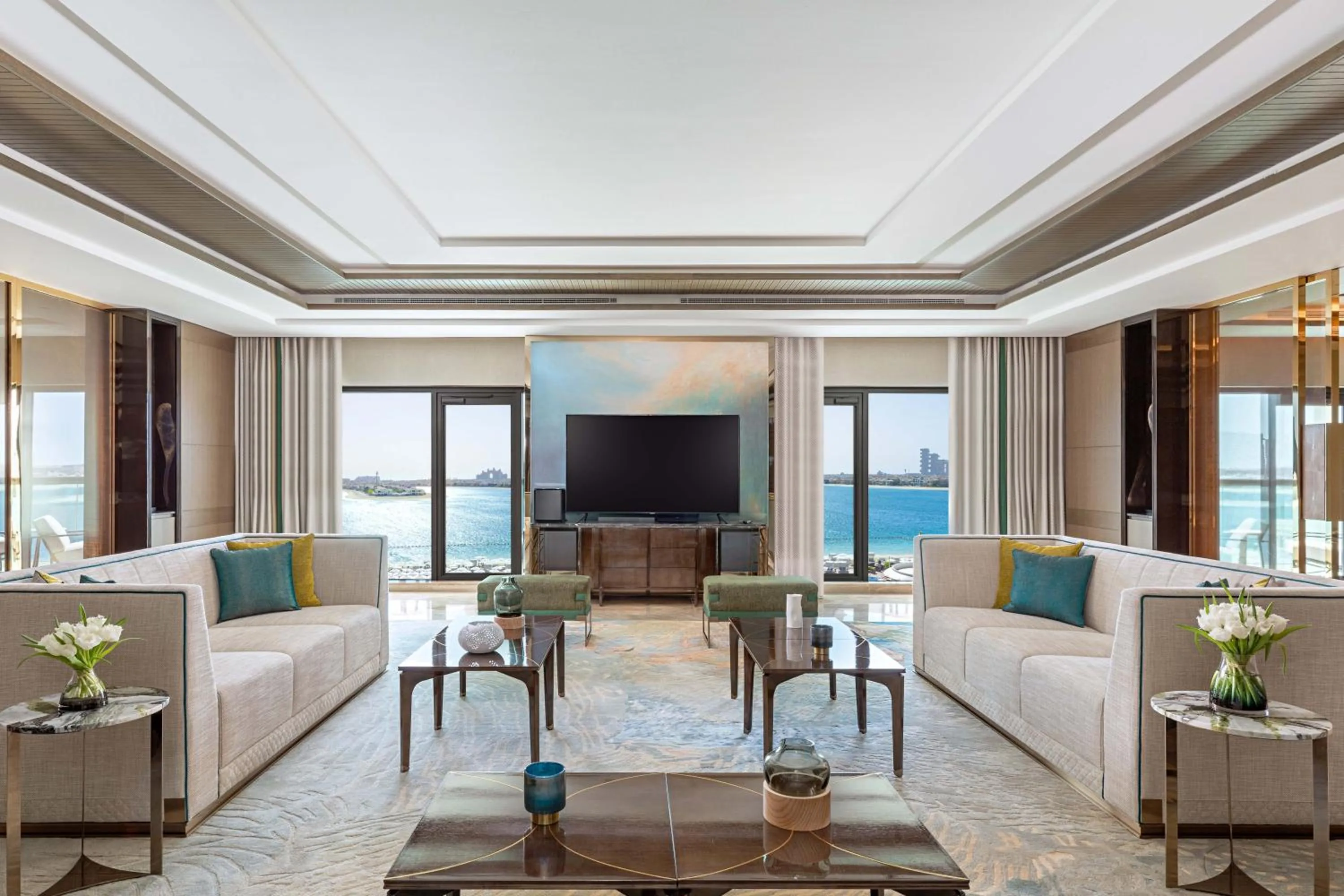 Living room in Taj Exotica Resort & Spa, The Palm, Dubai