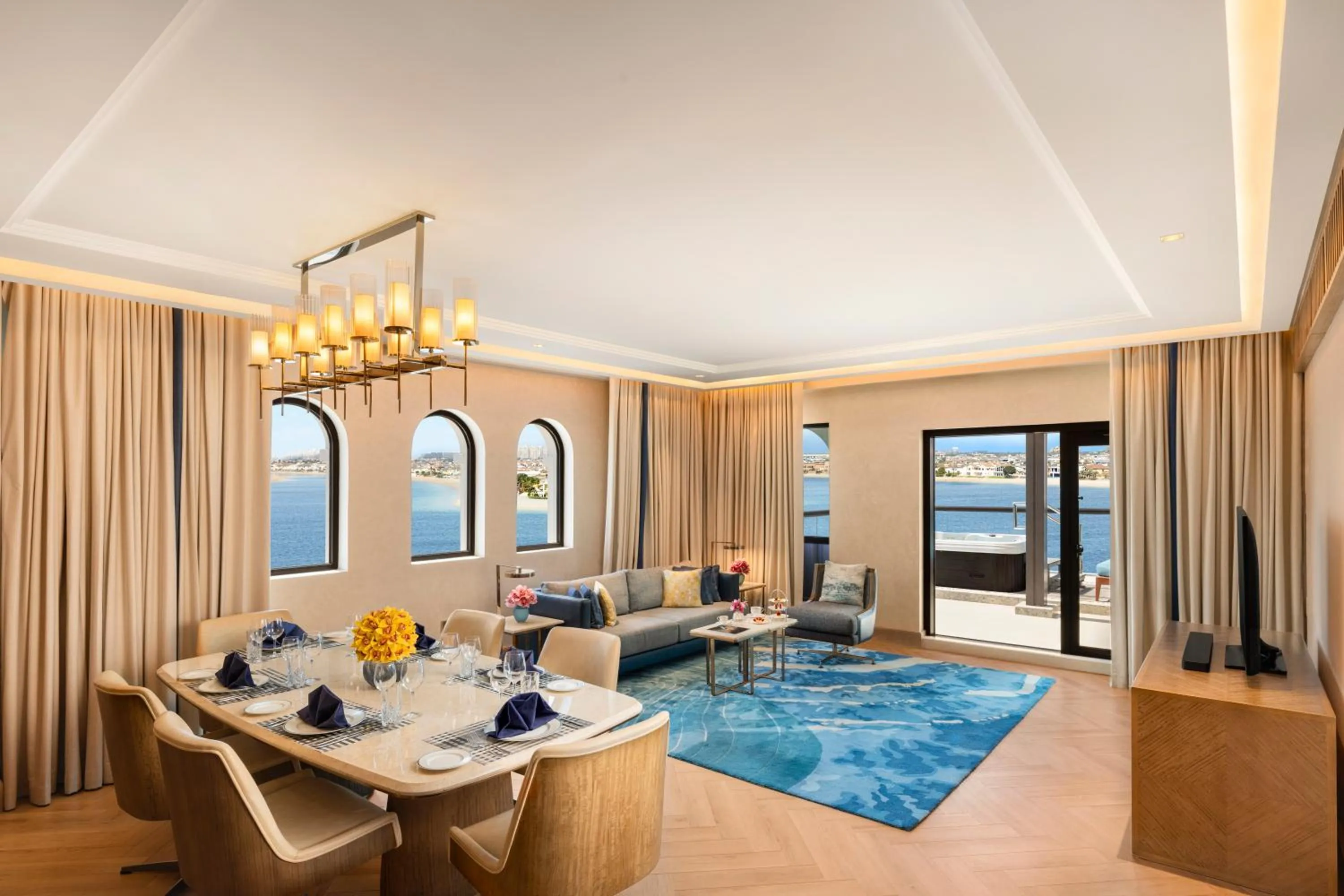 Living room in Taj Exotica Resort & Spa, The Palm, Dubai