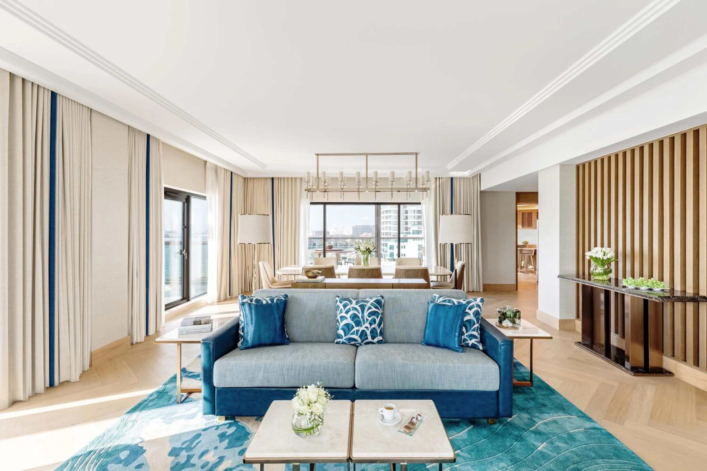 Living room in Taj Exotica Resort & Spa, The Palm, Dubai