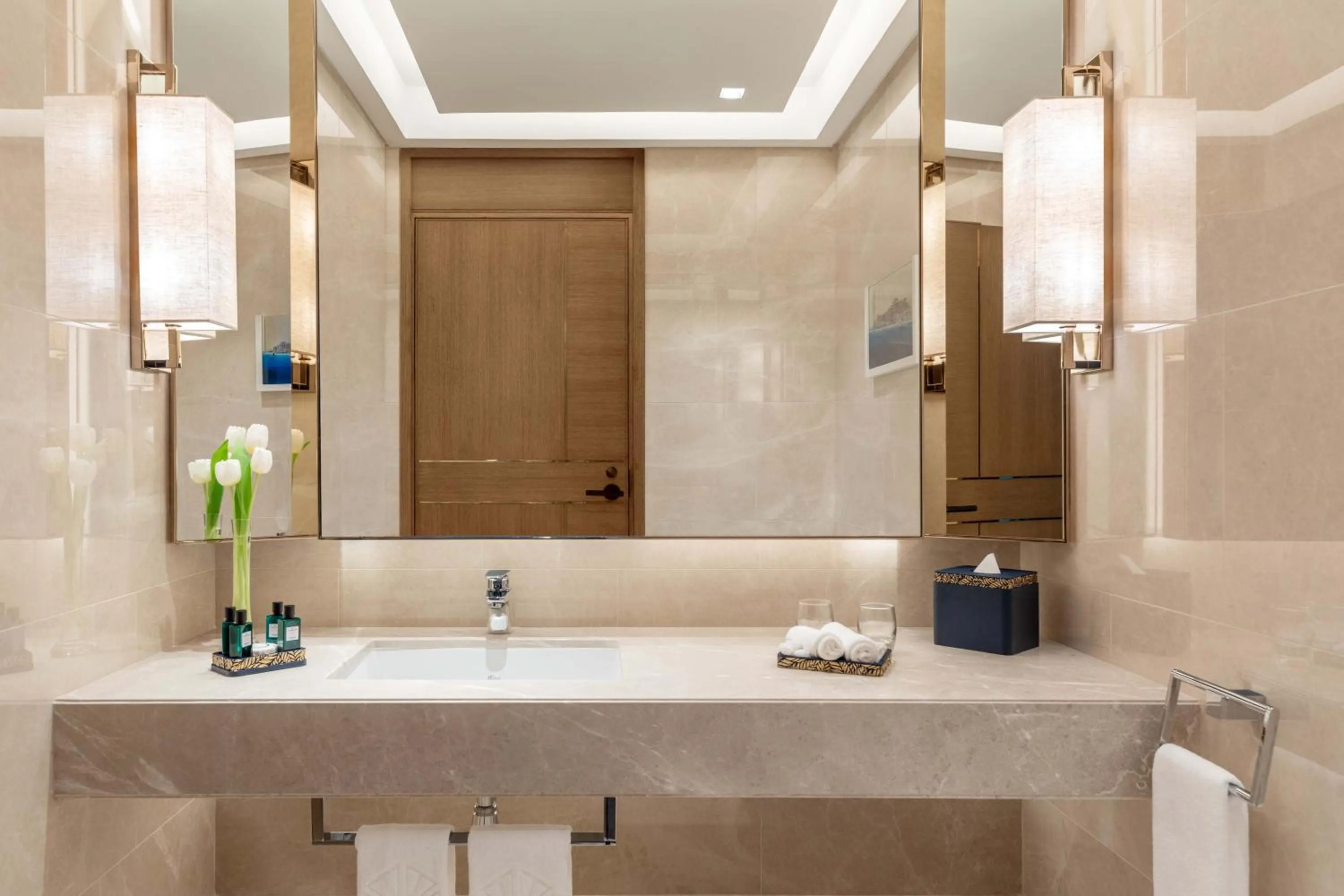 Toilet in Taj Exotica Resort & Spa, The Palm, Dubai