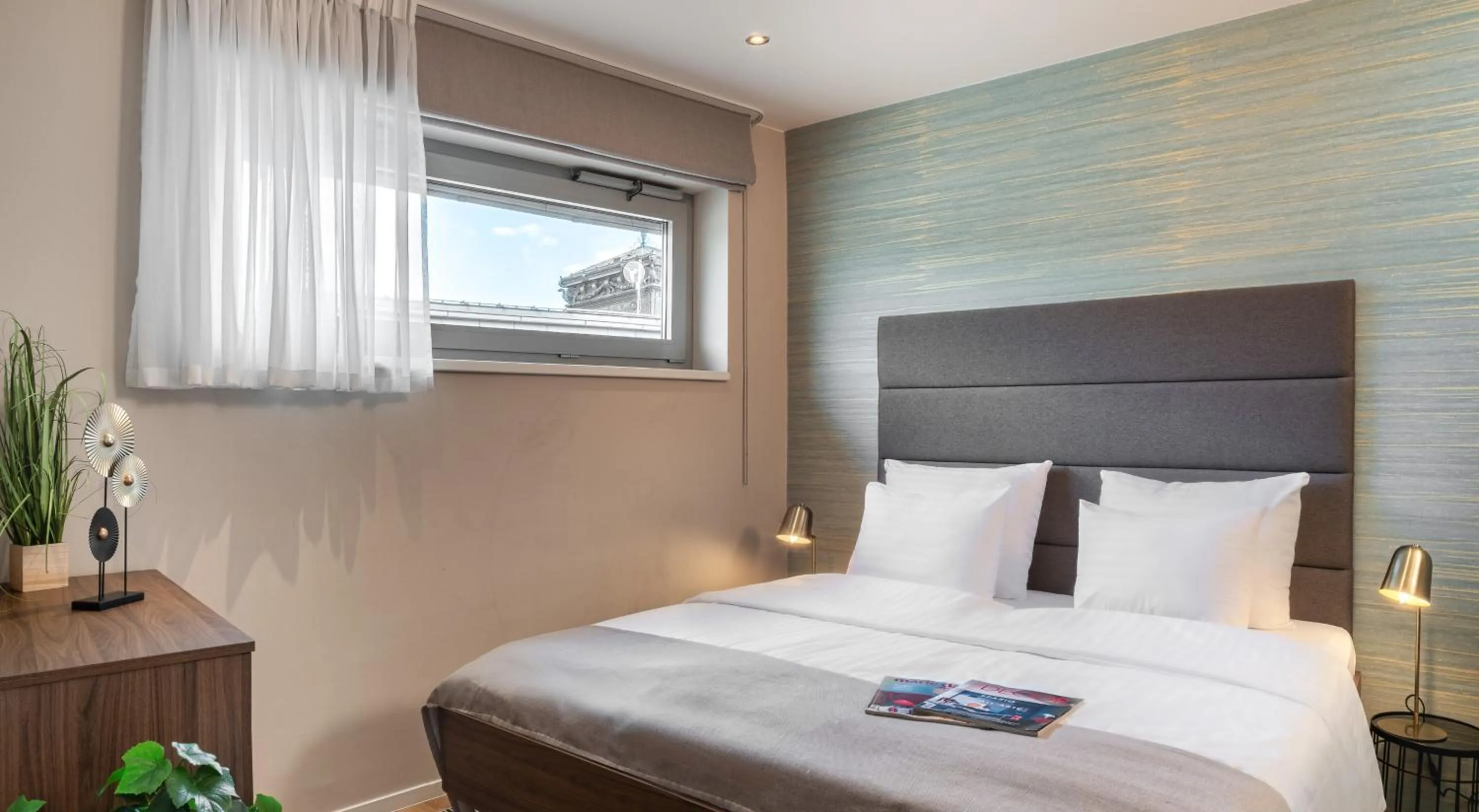 Bed in VN17 Rooftop Suites by Adrez