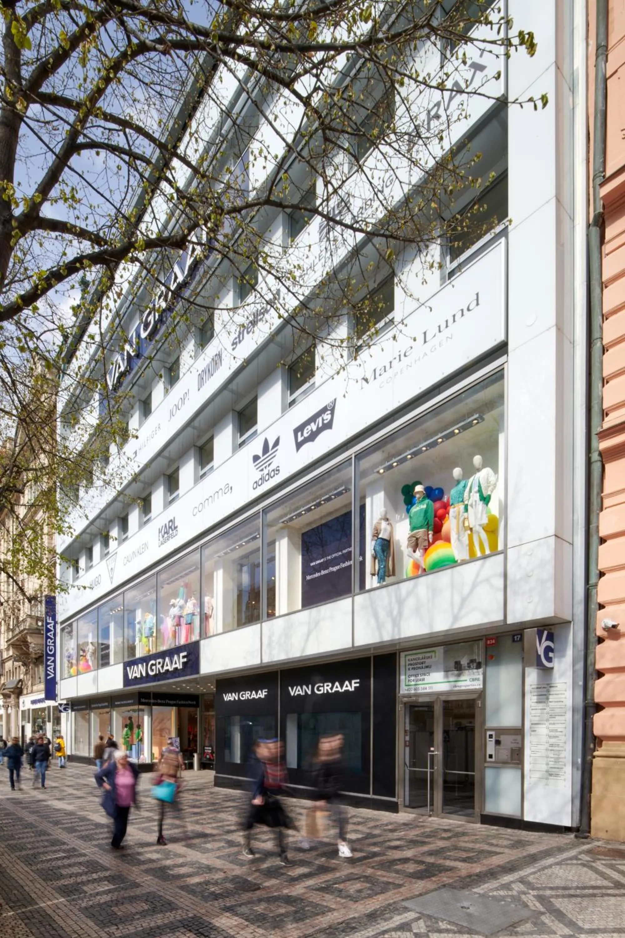 Property building in VN17 Rooftop Suites by Adrez