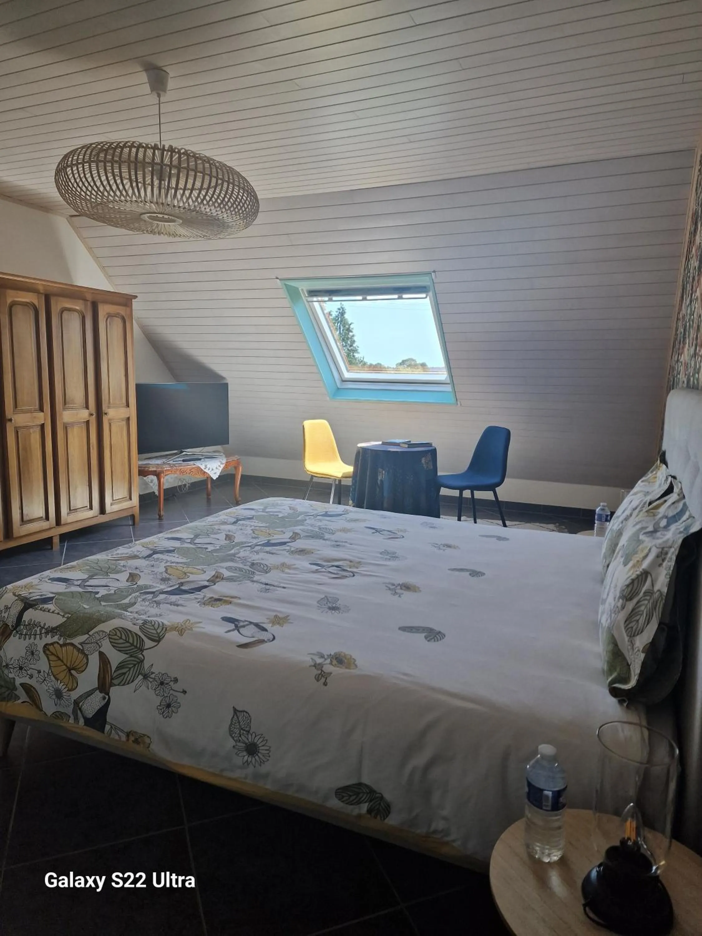 Bedroom, Bed in Les Korrigans