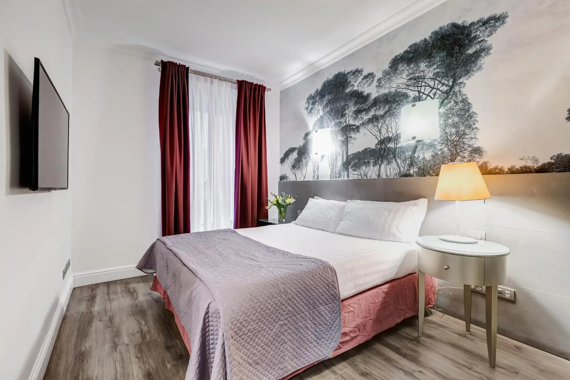 Standard Queen Room in Residenza A -Via Veneto Fashion Rooms -self check-in Standard Queen Room in Residenza A -Via Veneto Fashion Rooms -self check-in