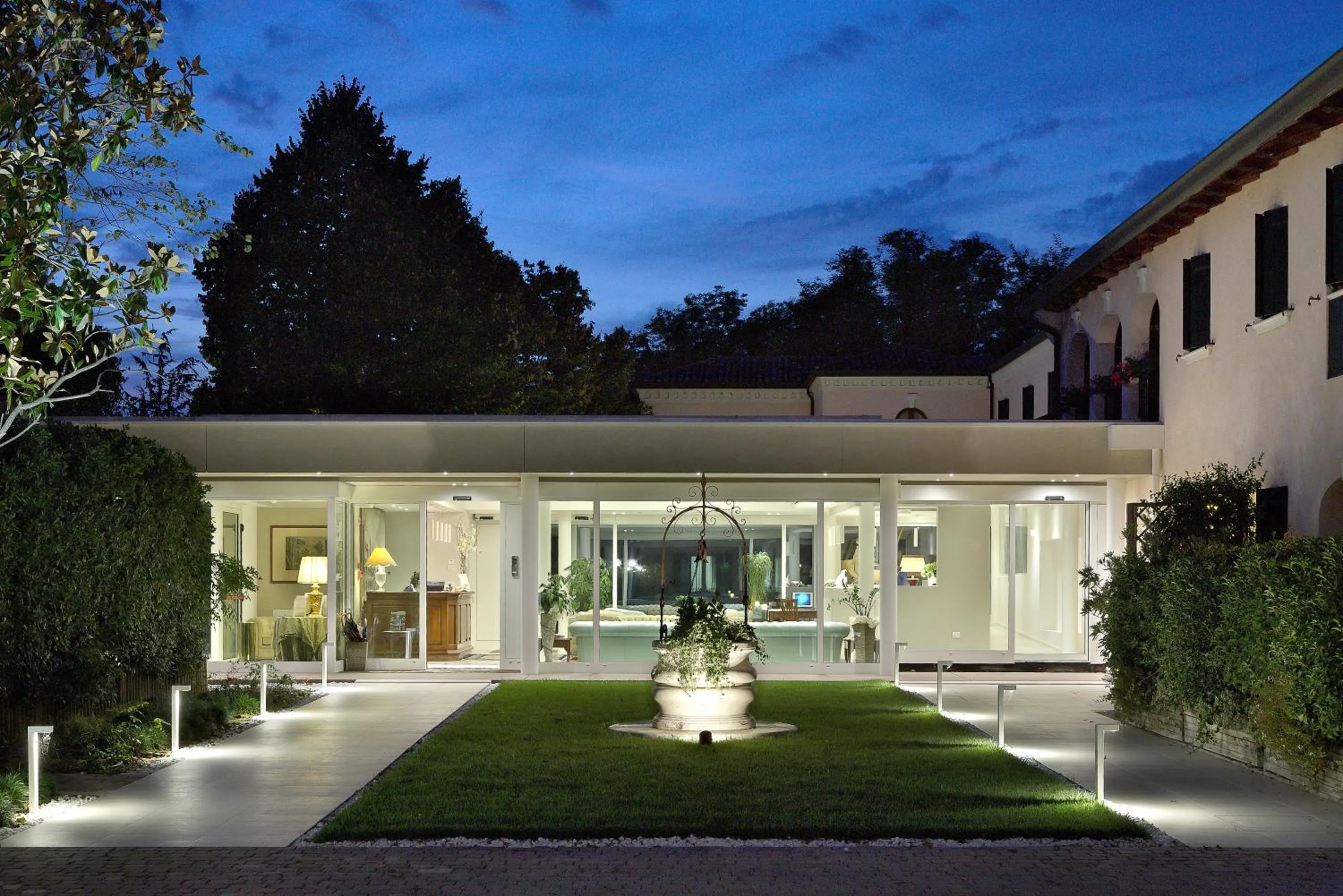 Facade/entrance in Borgo Cà dei Sospiri